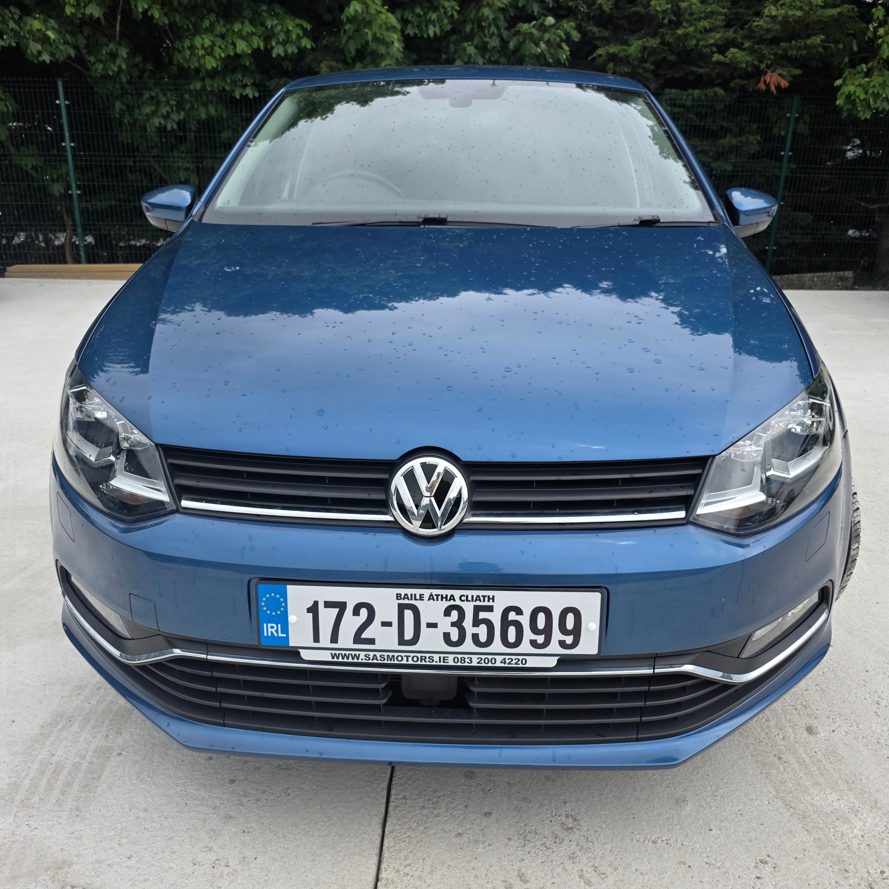 VW Polo Automatic 2017 Heated Semi Leather Seats Low Miles