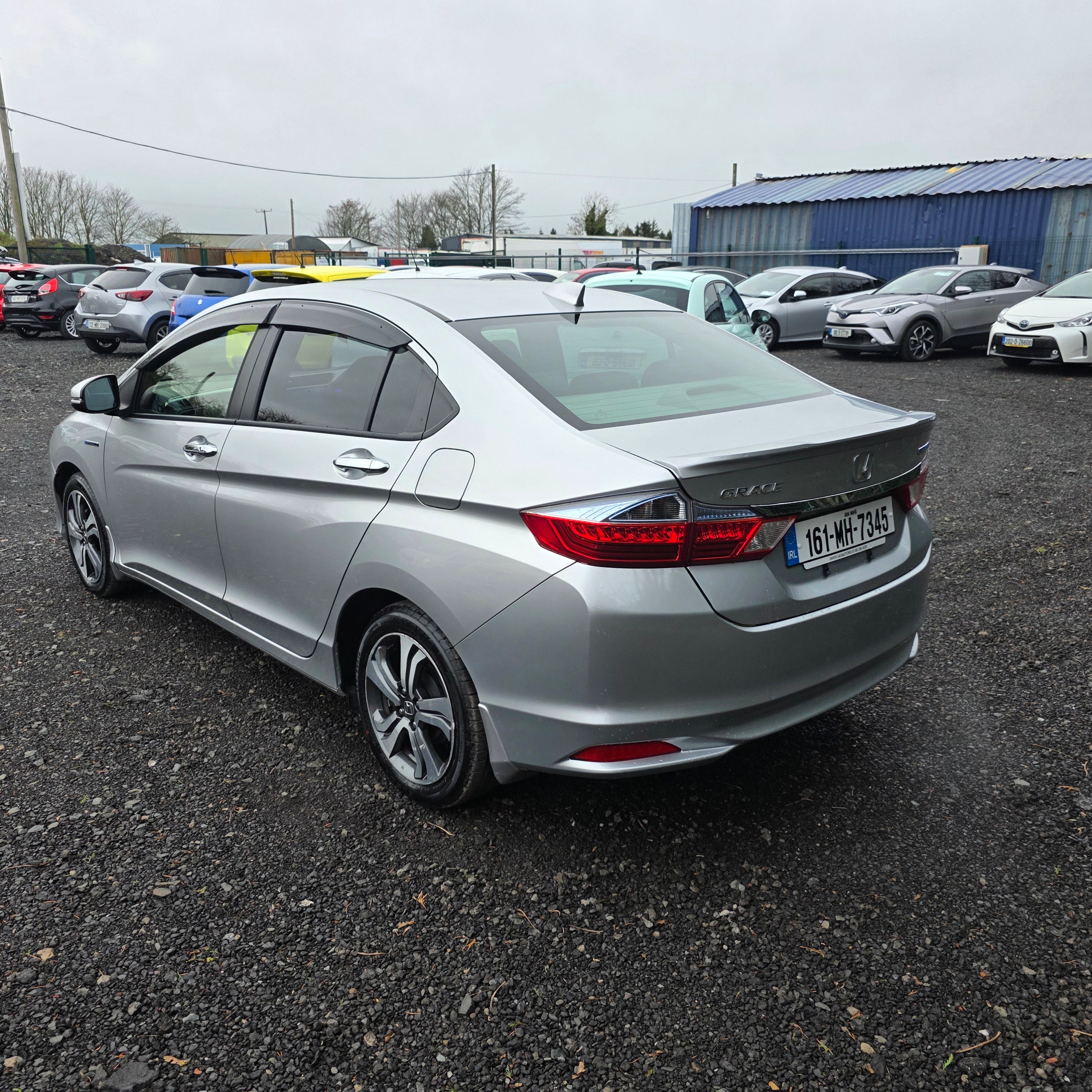 Honda Grace Hybrid Automatic 2016