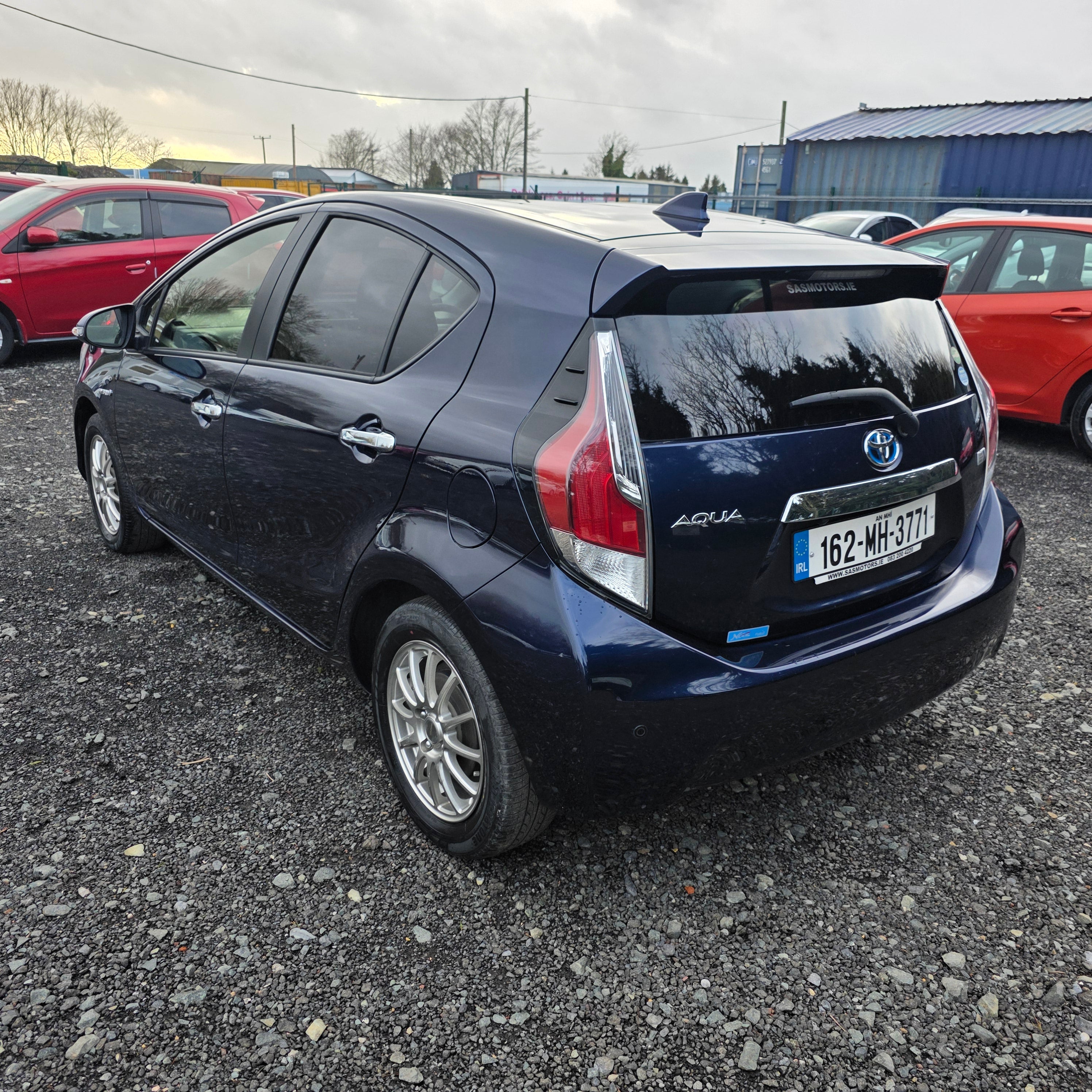 Toyota Aqua 2016 Automatic Low Miles