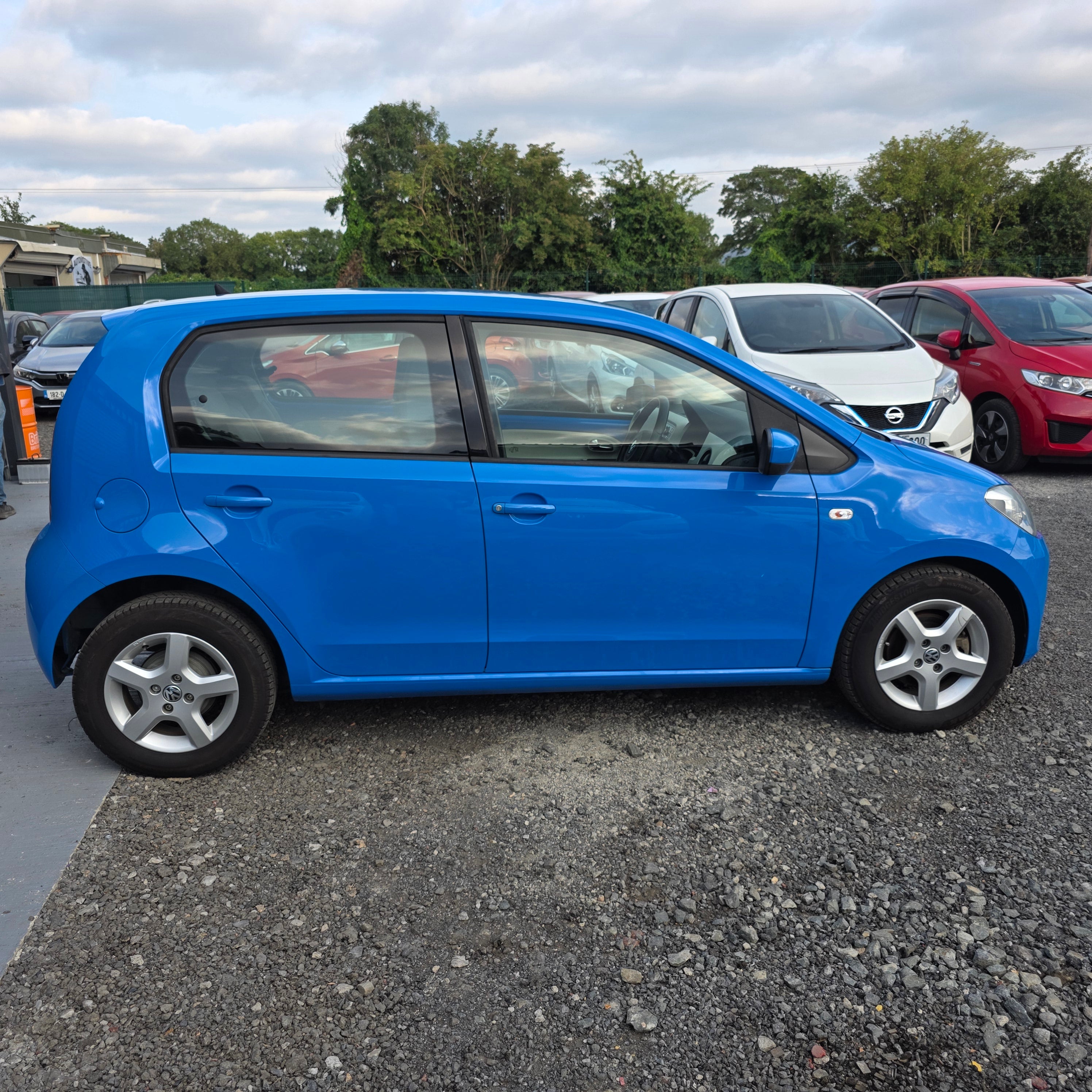 Volkswagen Up Automatic 2015