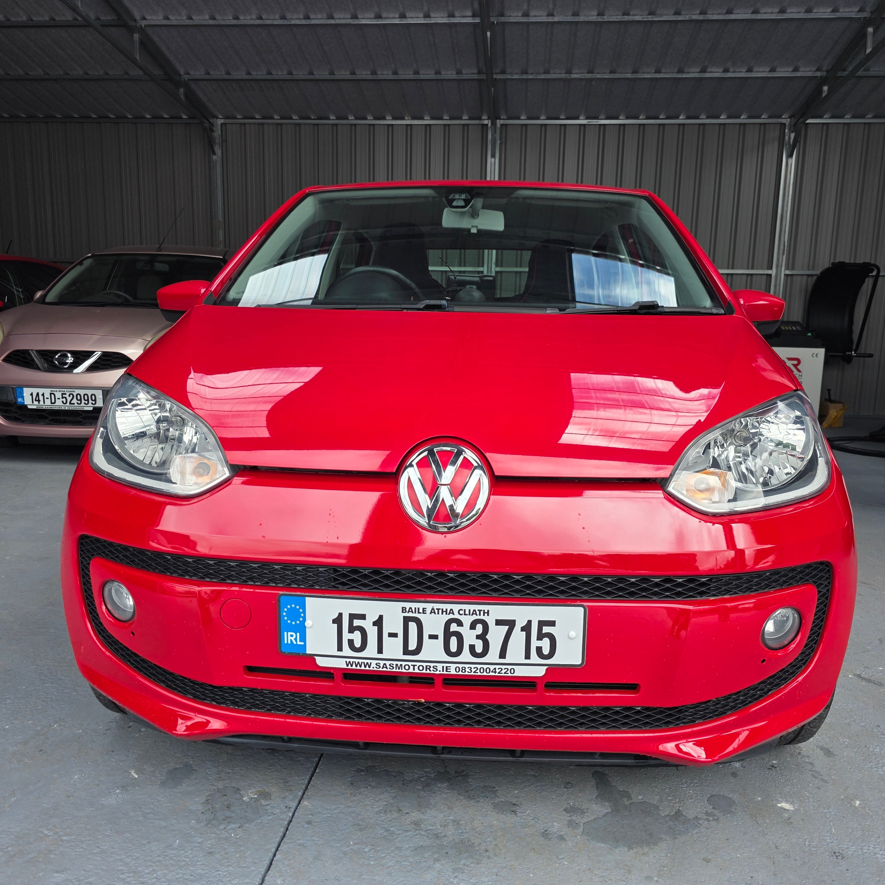 Volkswagen Up Automatic 2015