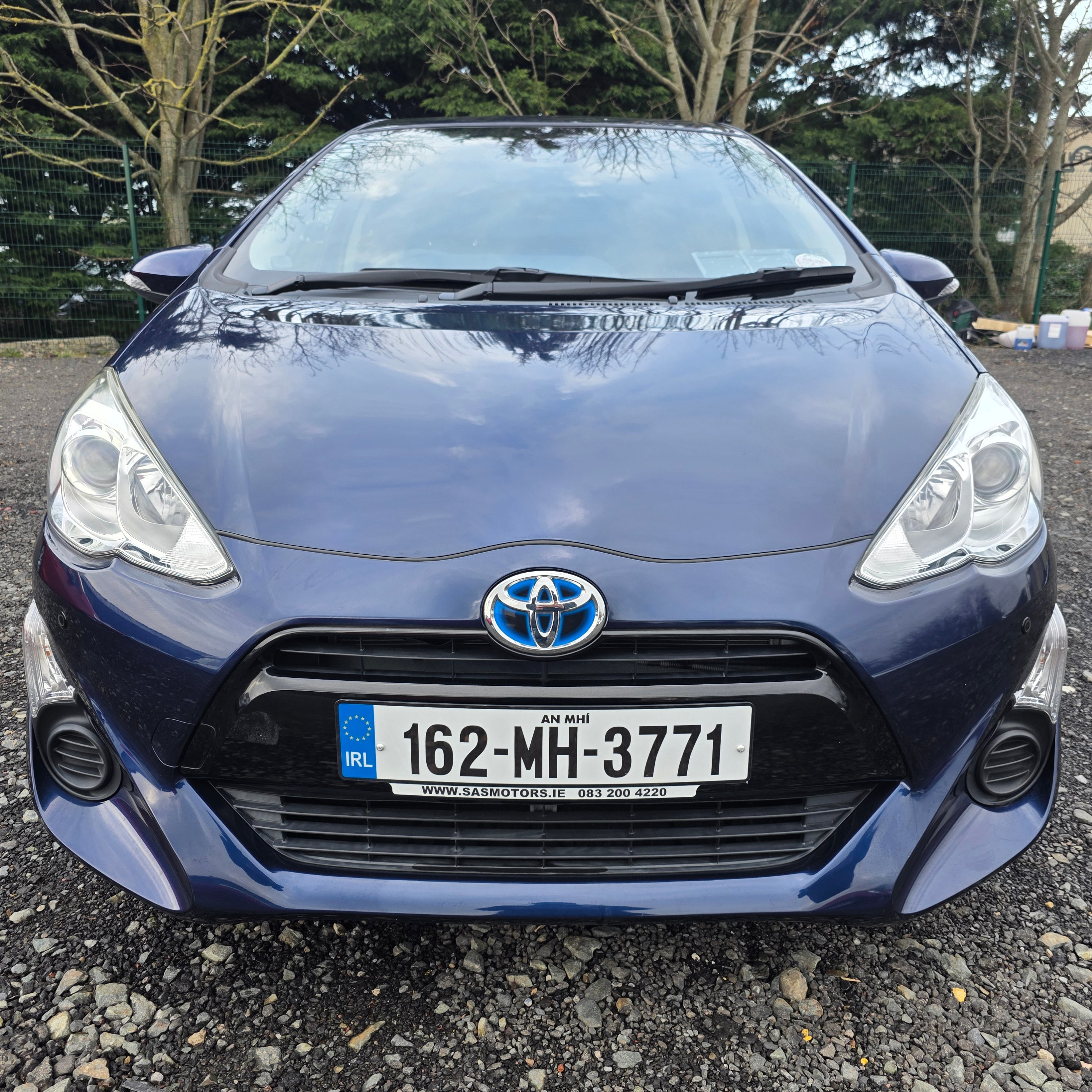 Toyota Aqua 2016 Automatic Low Miles