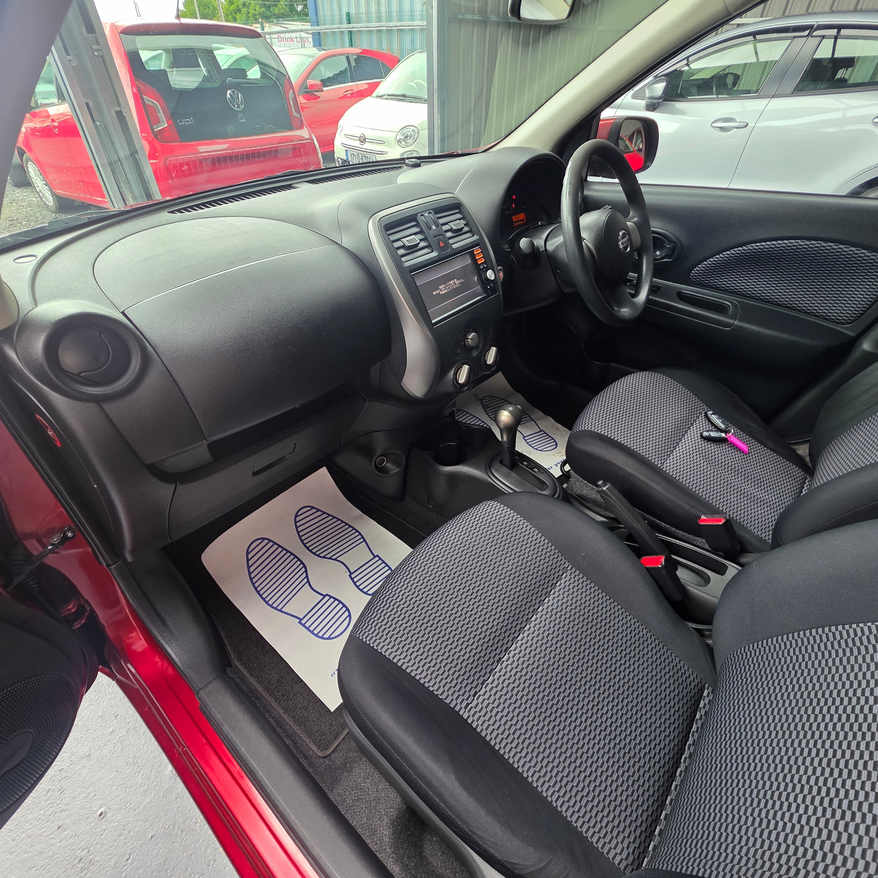 Nissan March Automatic 2014