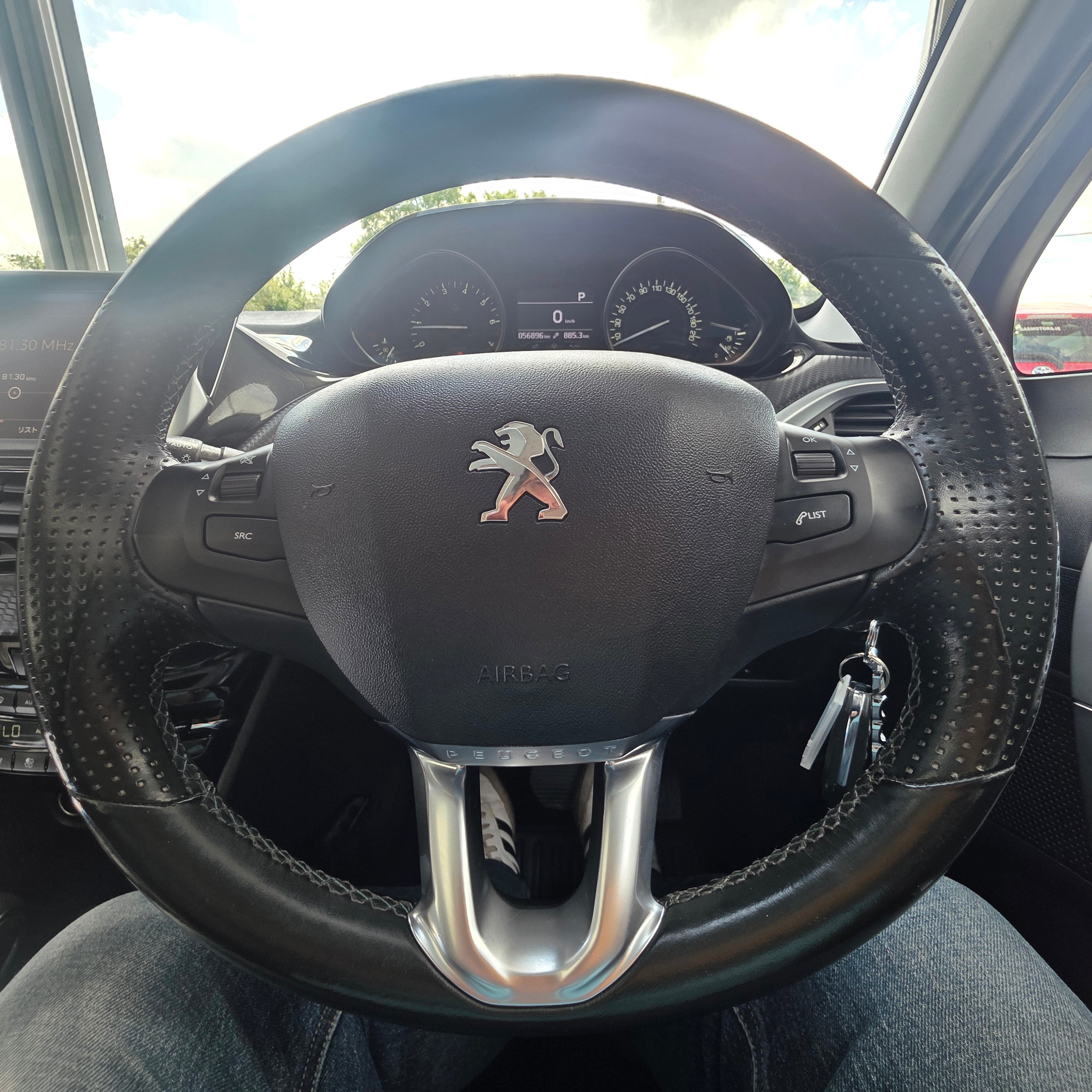 Peugeot 2008 Automatic 2017 Top Spec Panoramic Sunroof