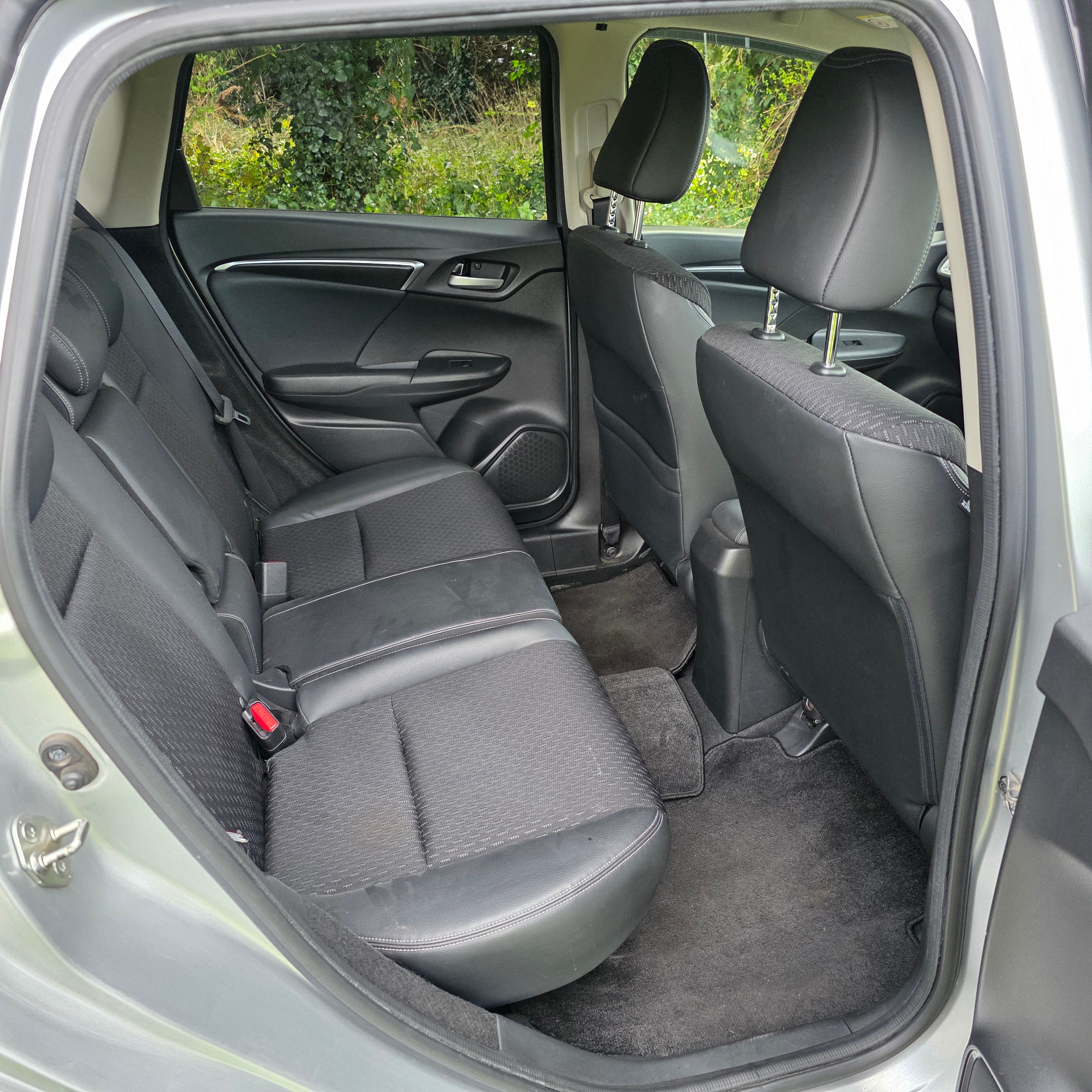 Honda Fit Hybrid Automatic 2015