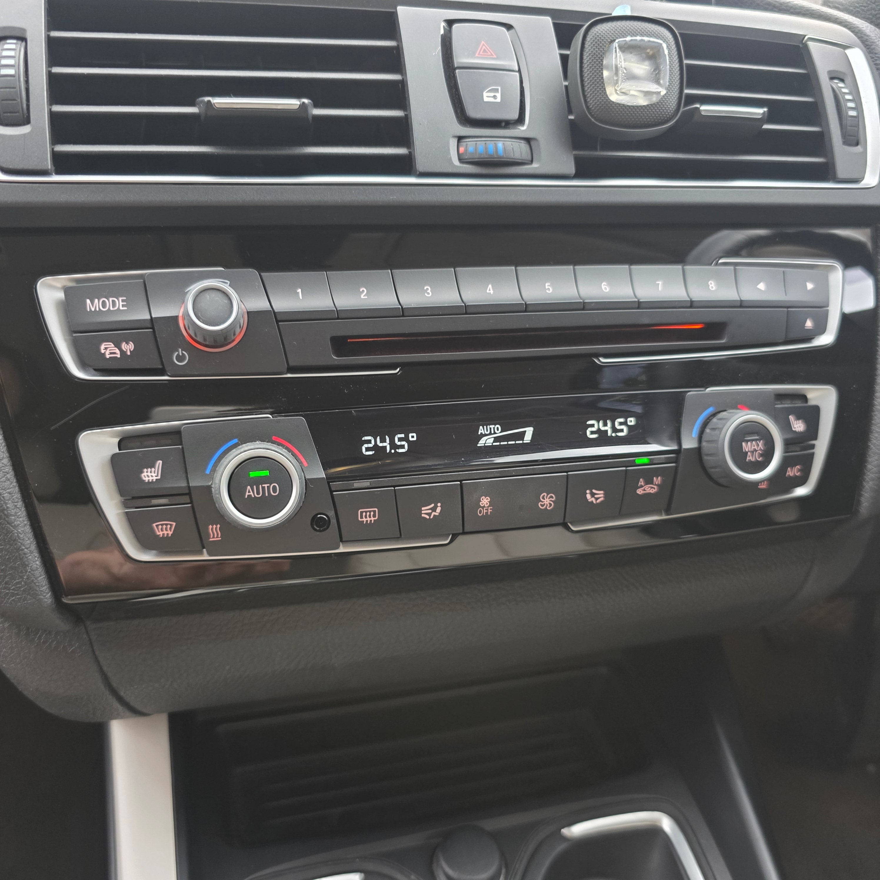 BMW 118i Automatic 2015