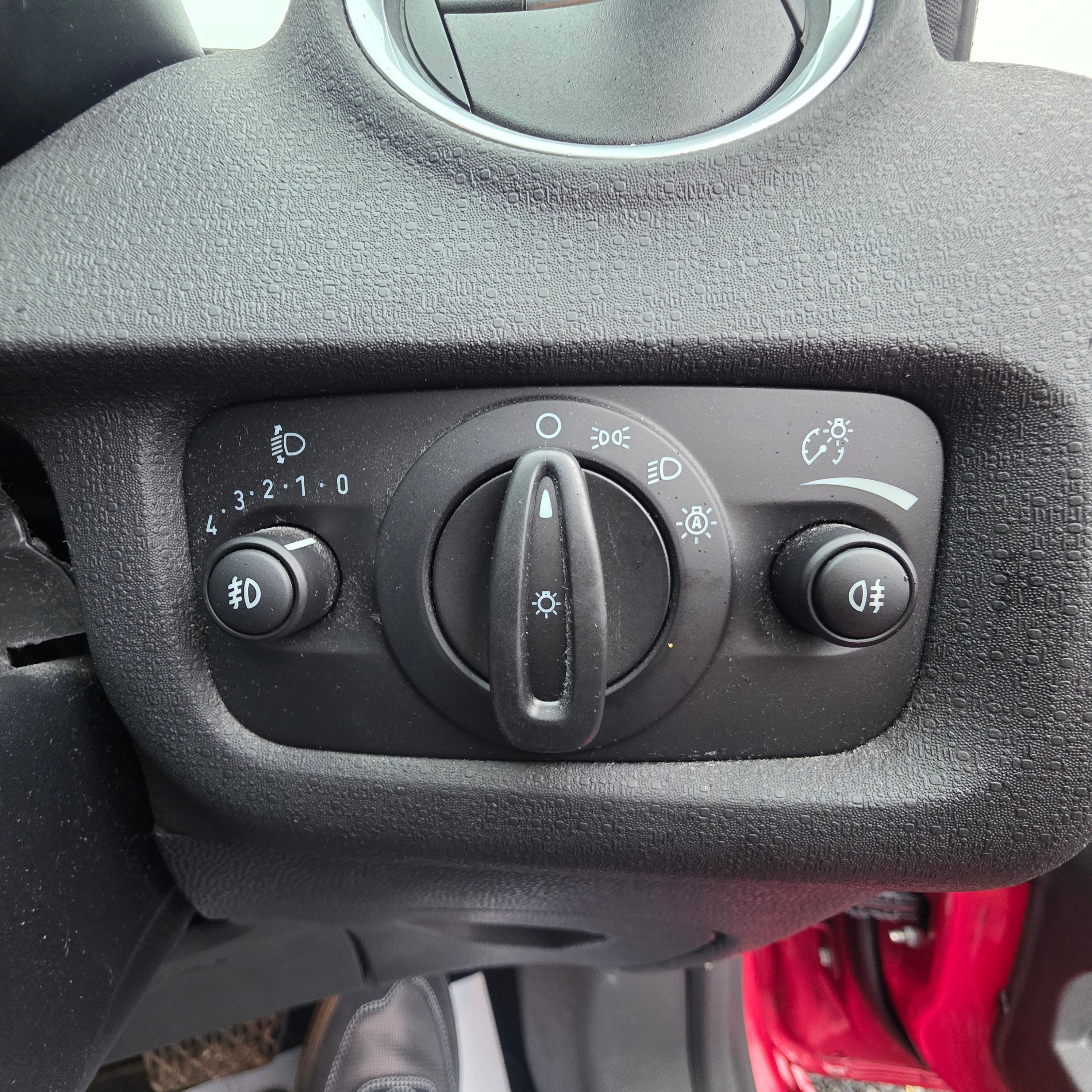 Ford Fiesta Automatic 2016 Leather Heated Seats