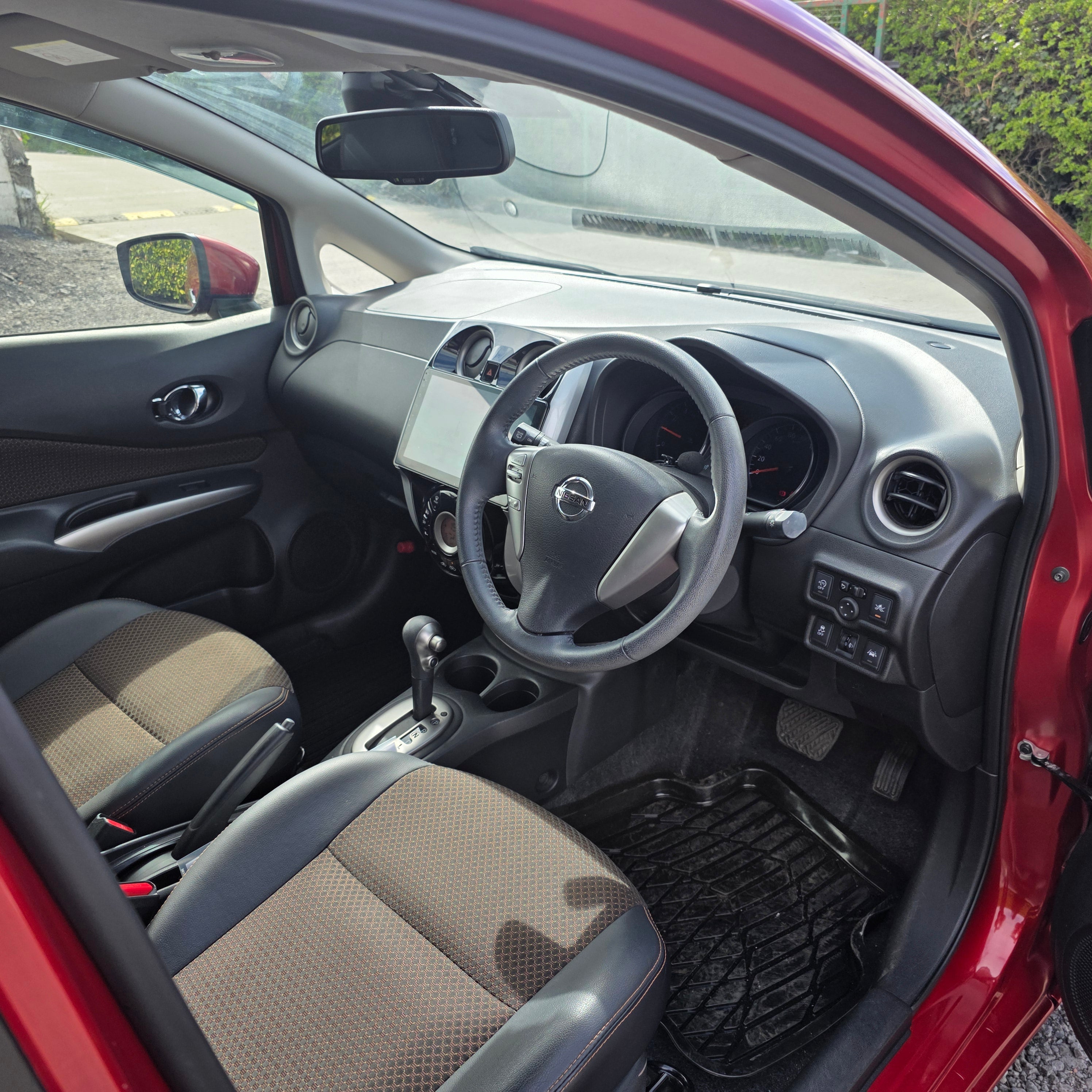 Nissan Note Automatic 2015