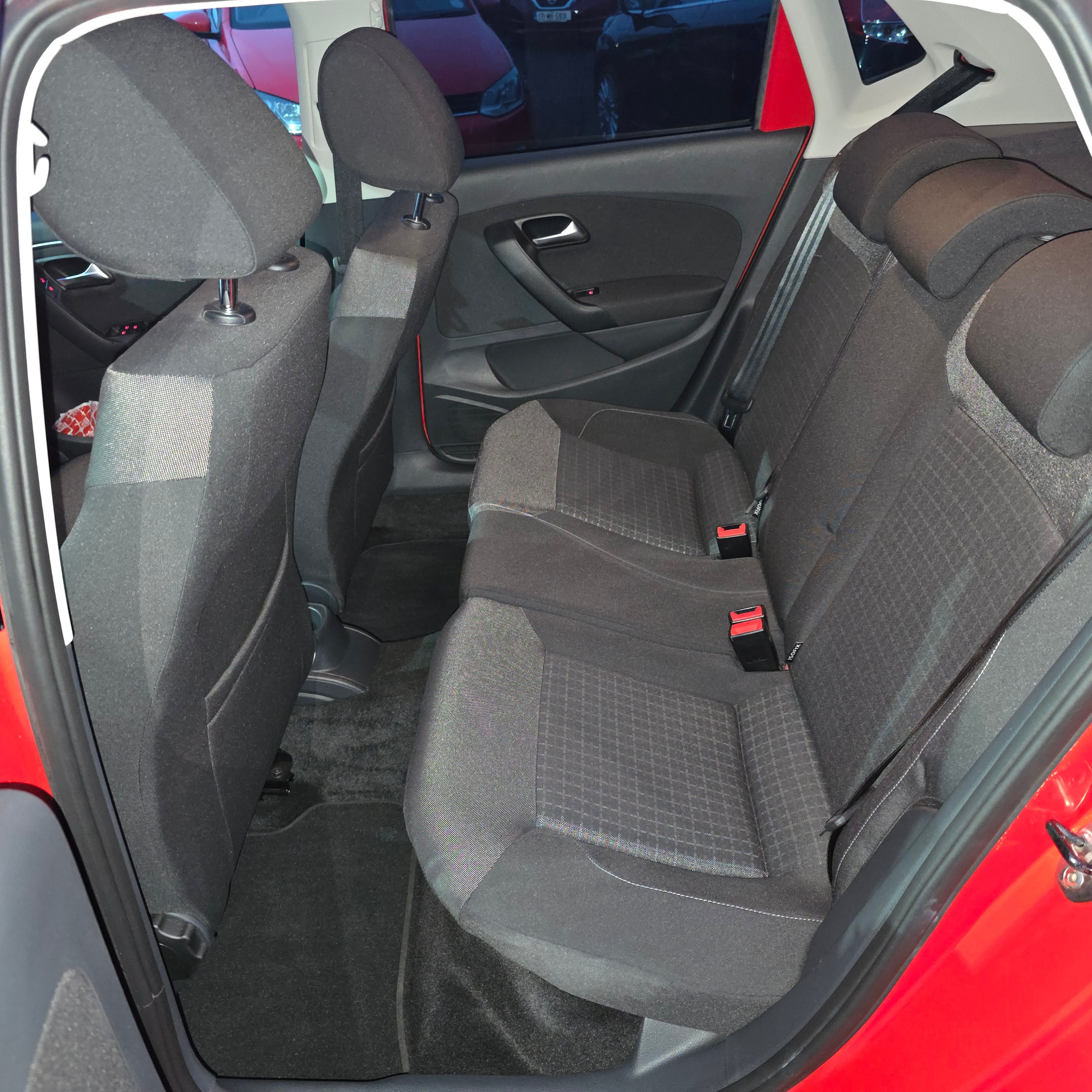 Volkswagen Polo Automatic 2016