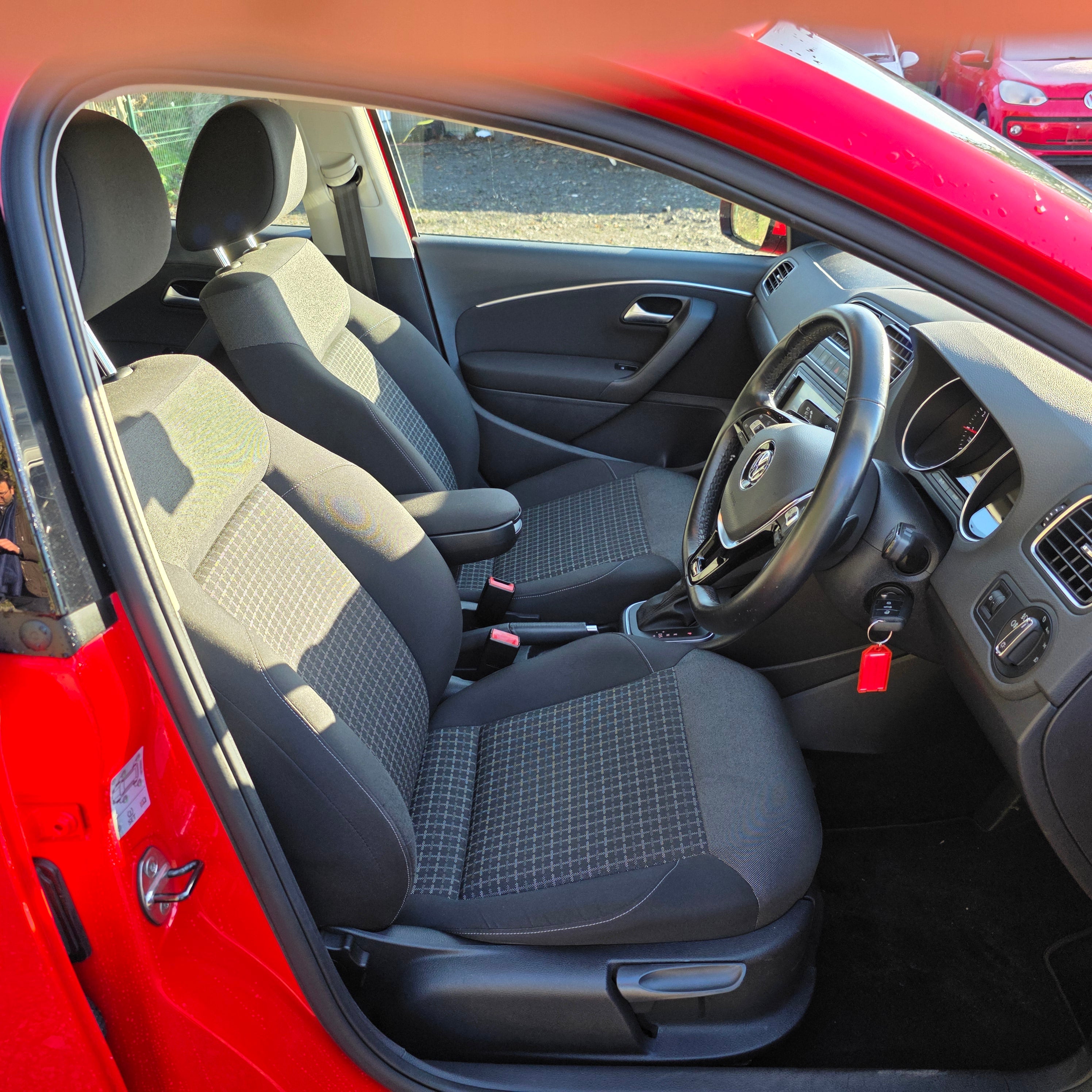 Volkswagen Polo Automatic 2015