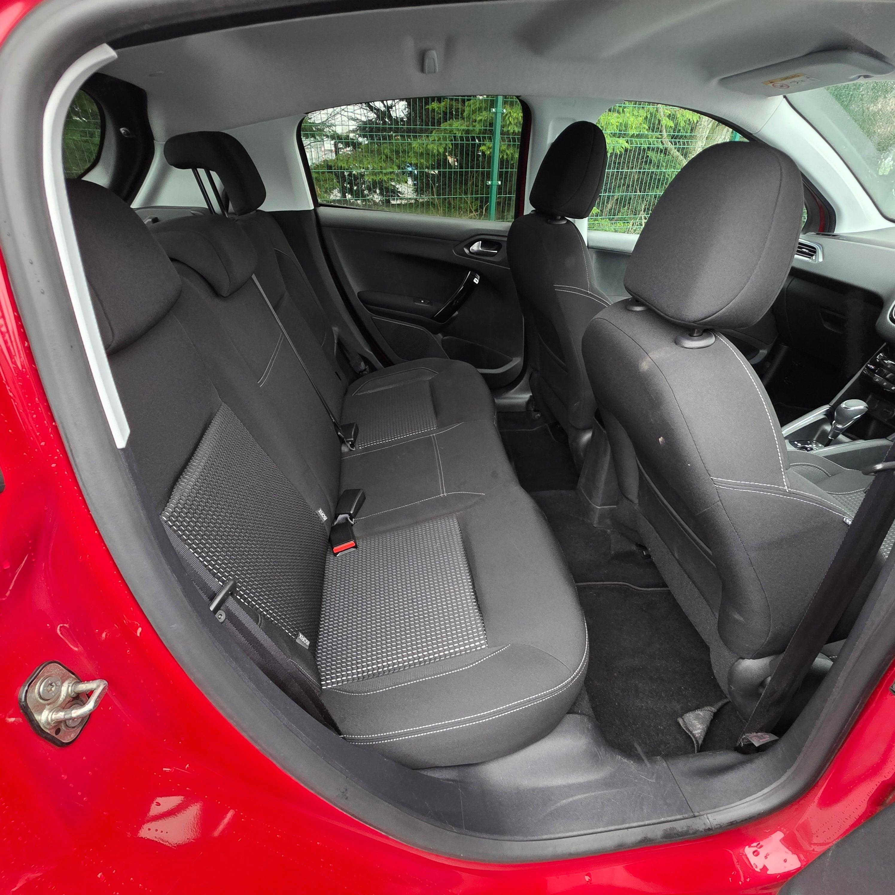 Peugeot 208 Automatic 2017