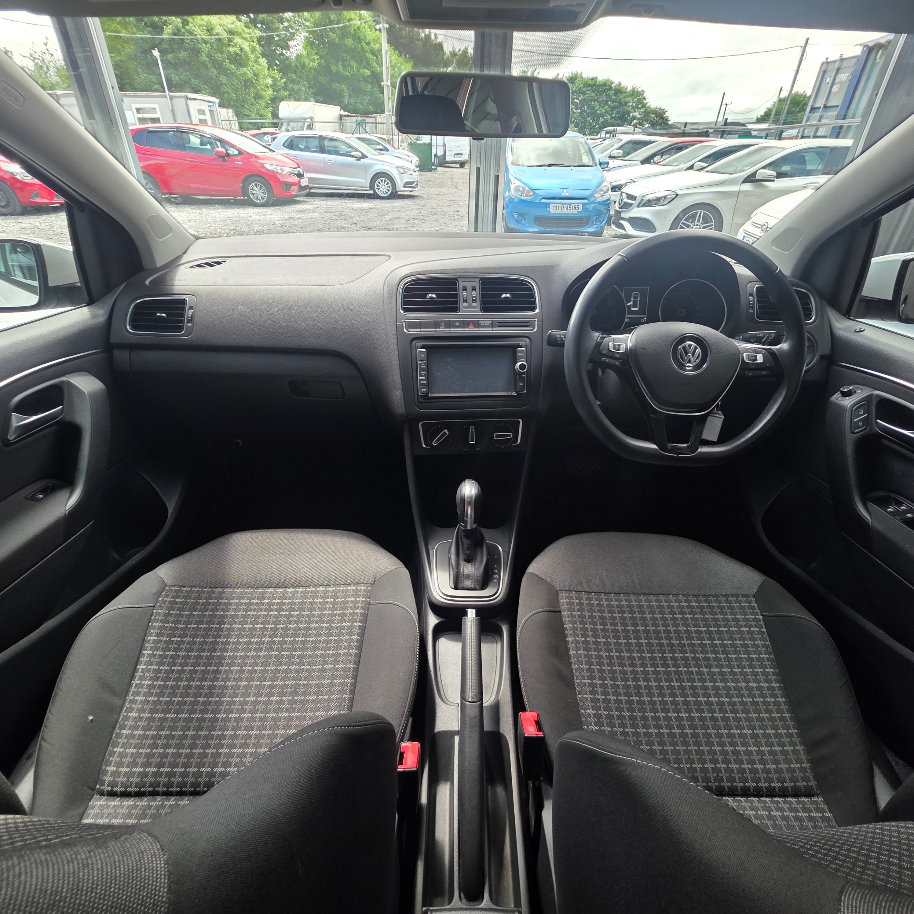 Volkswagen Polo Automatic 2014