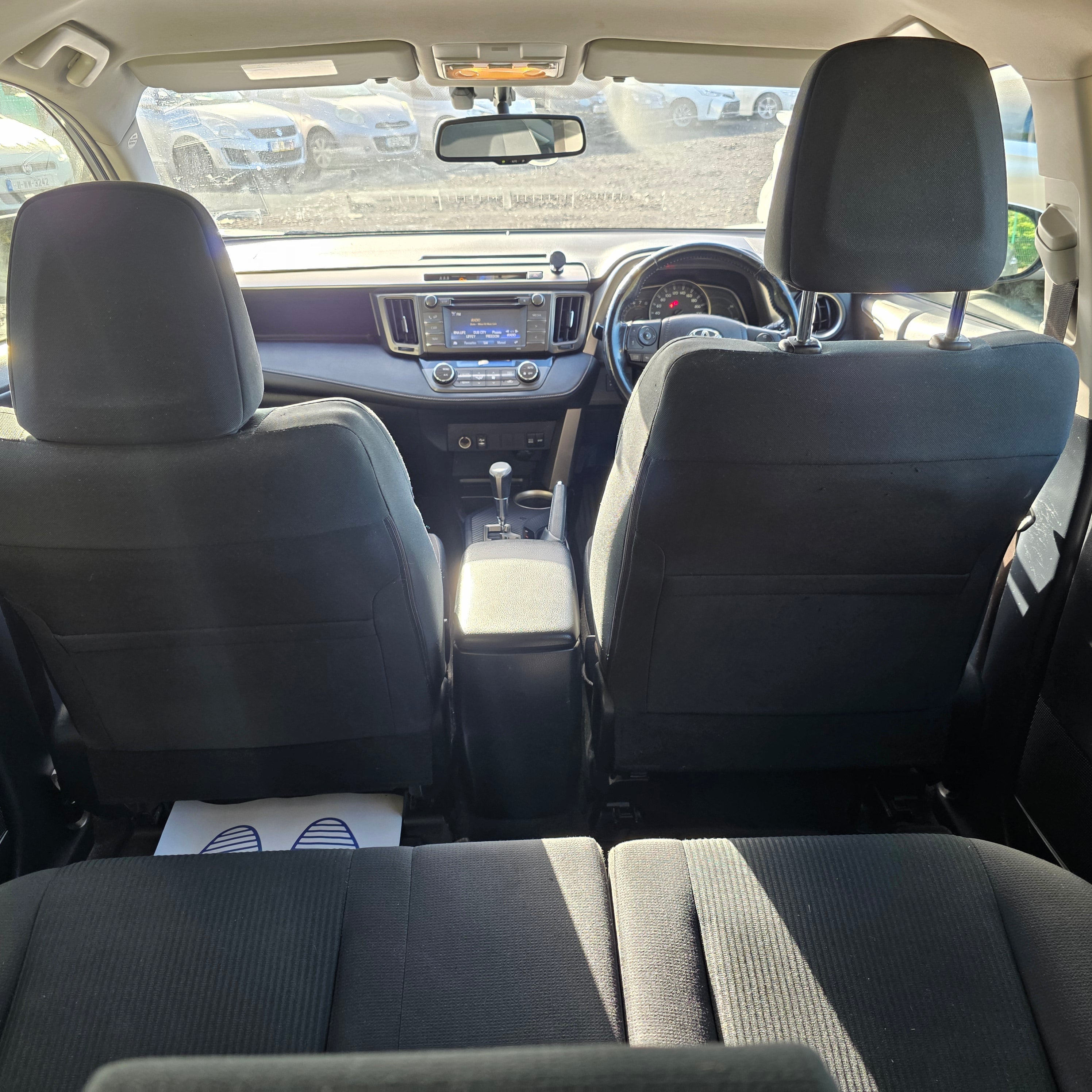 Toyota Rav-4 Automatic 2015