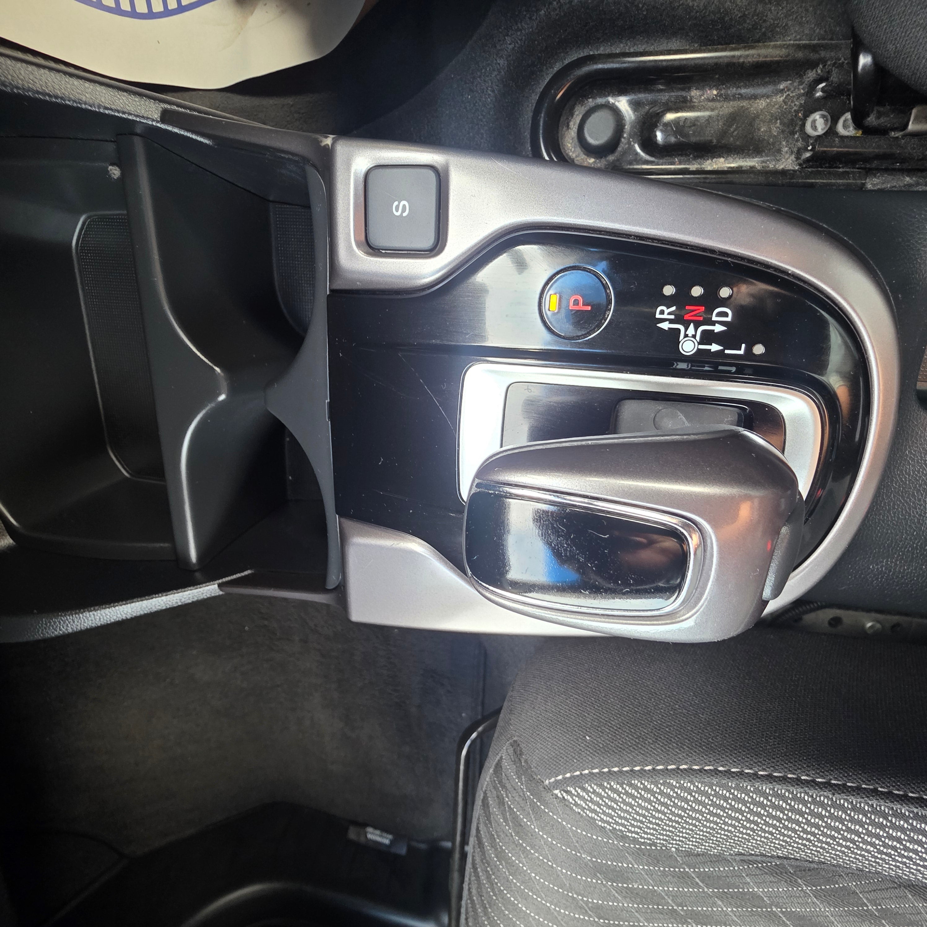 Honda Fit S Automatic 2018 Top Spec