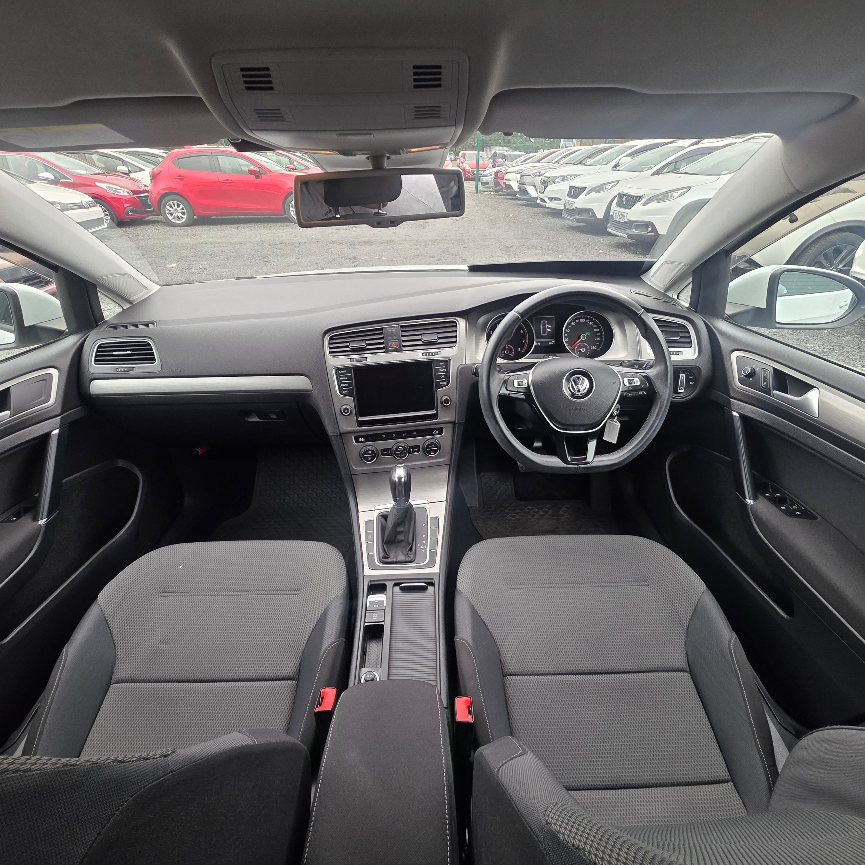 Volkswagen Golf Automatic 2014 Low Miles