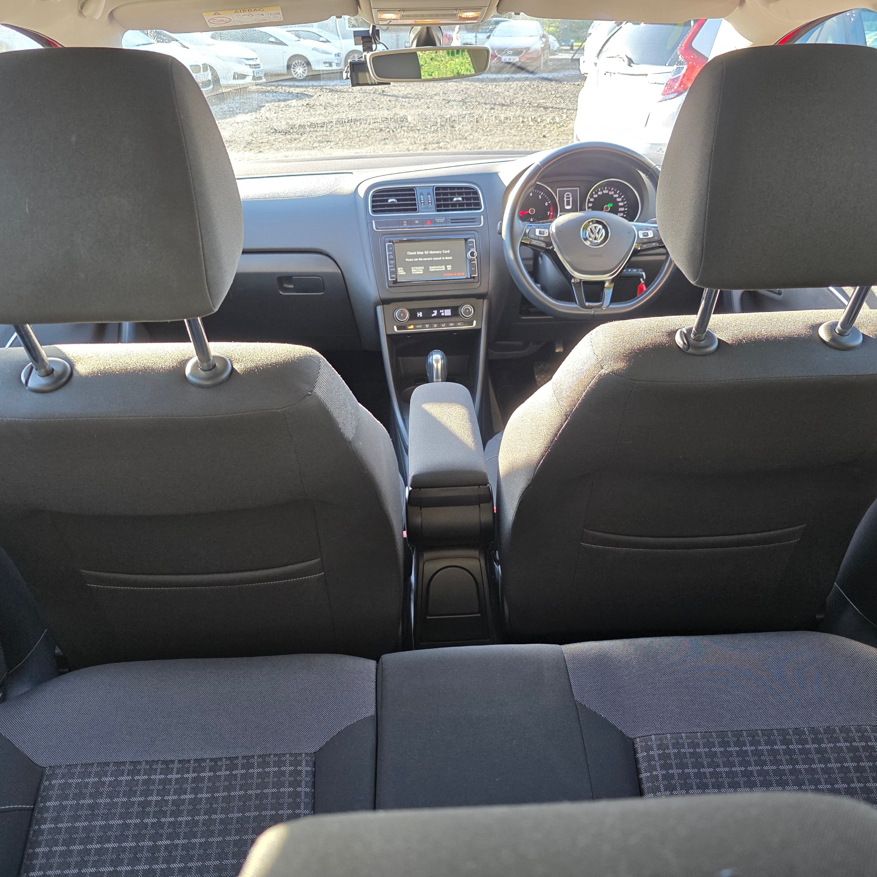 Volkswagen Polo Automatic 2015