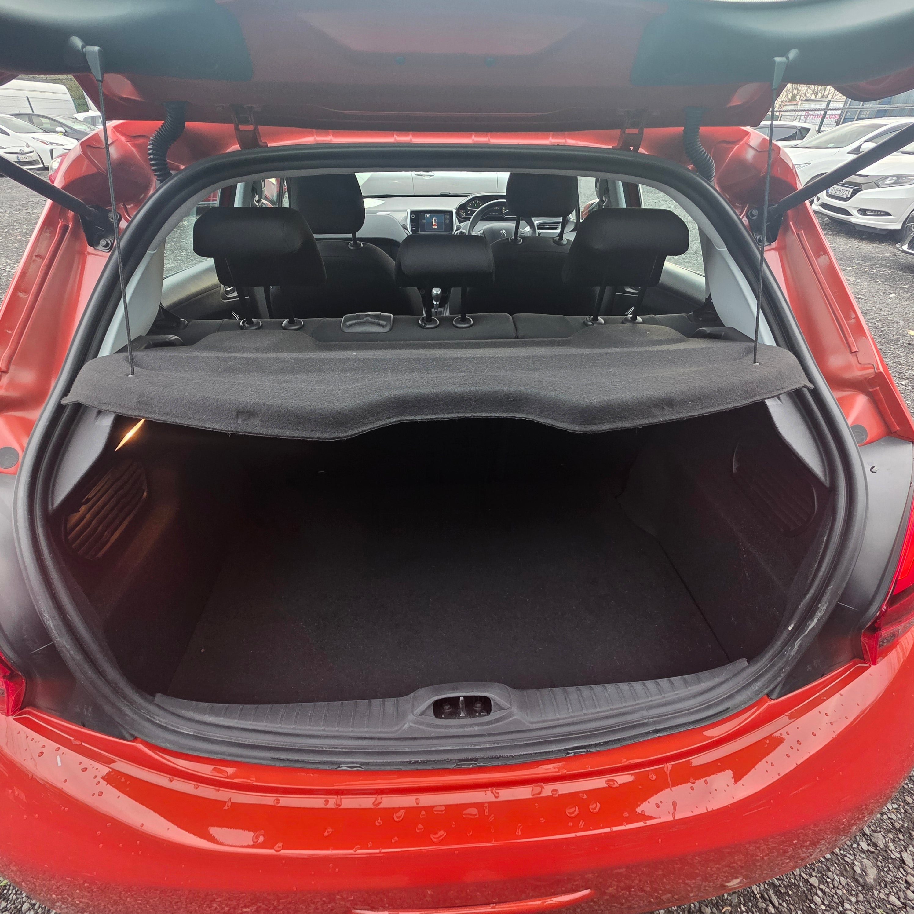 Peugeot 208 Automatic 2017 Low Miles