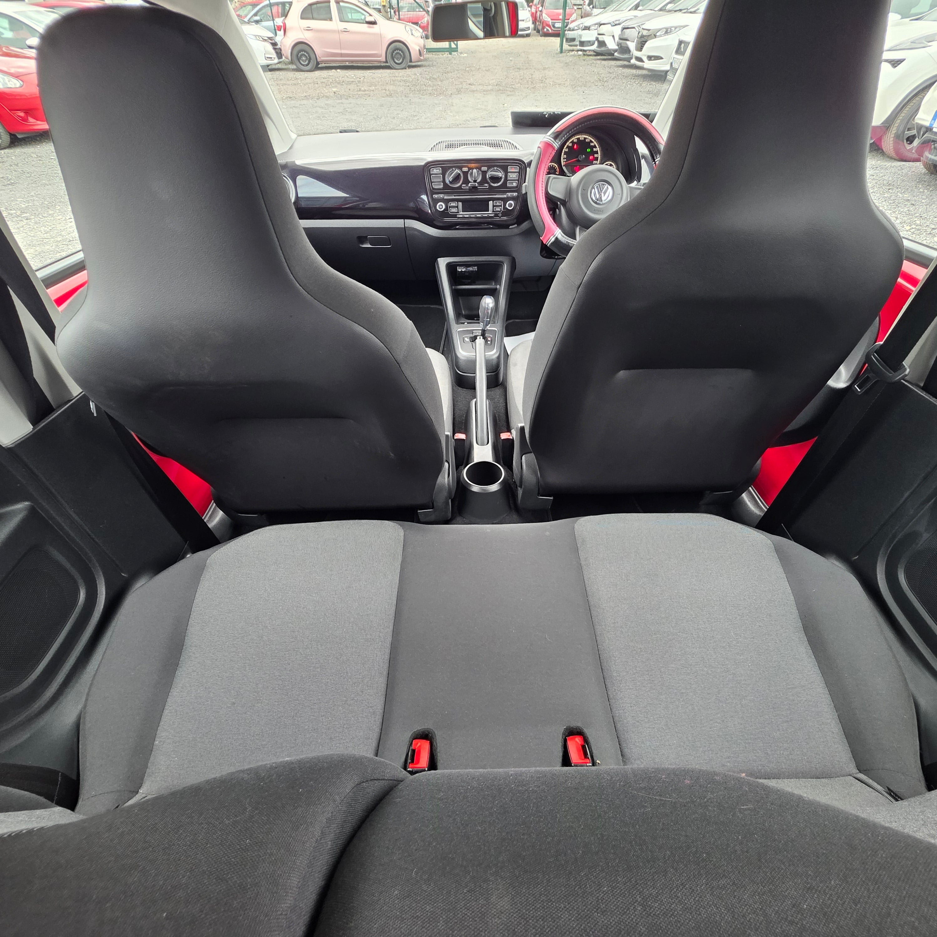 Volkswagen UP! Automatic 2015