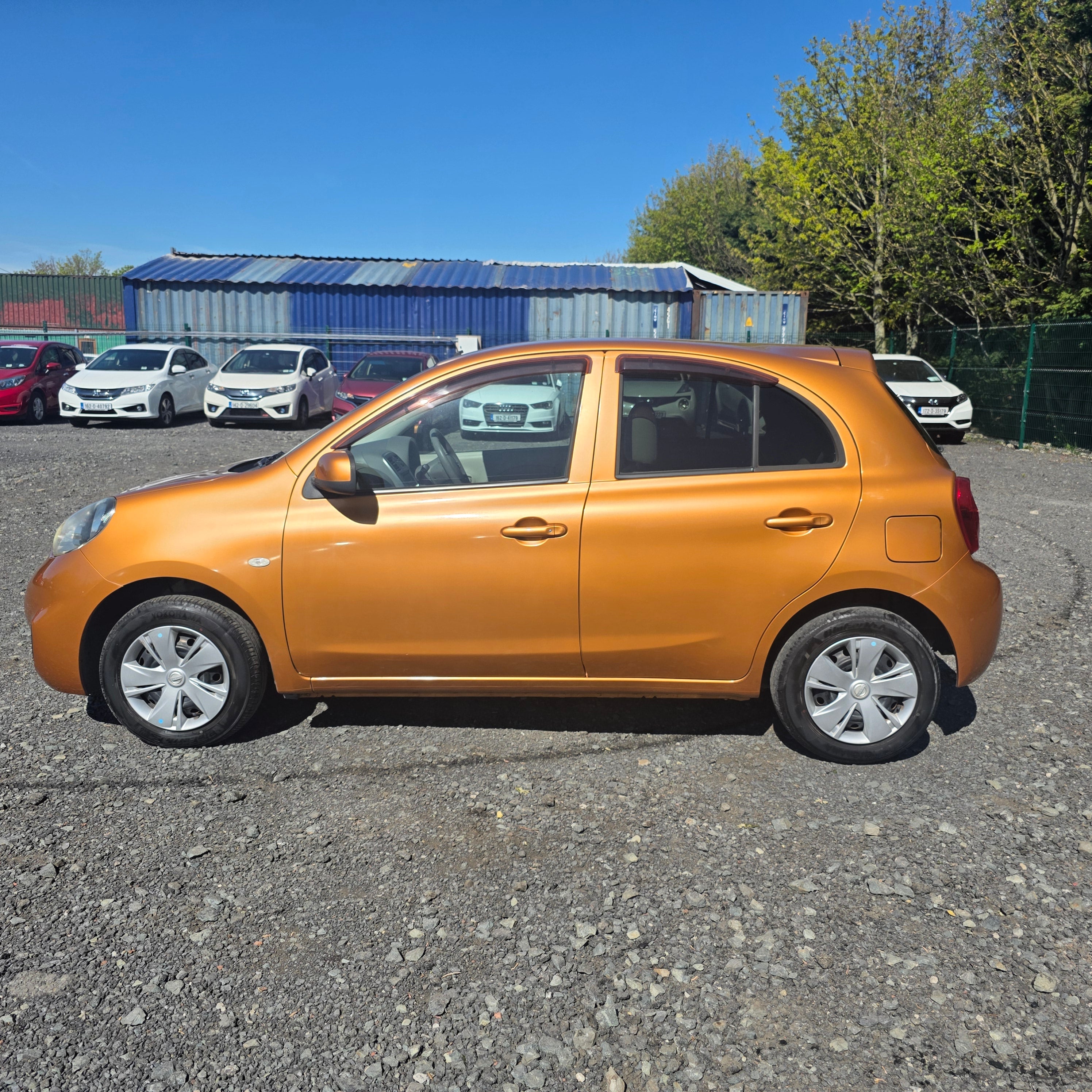 Nissan March Automatic 2014