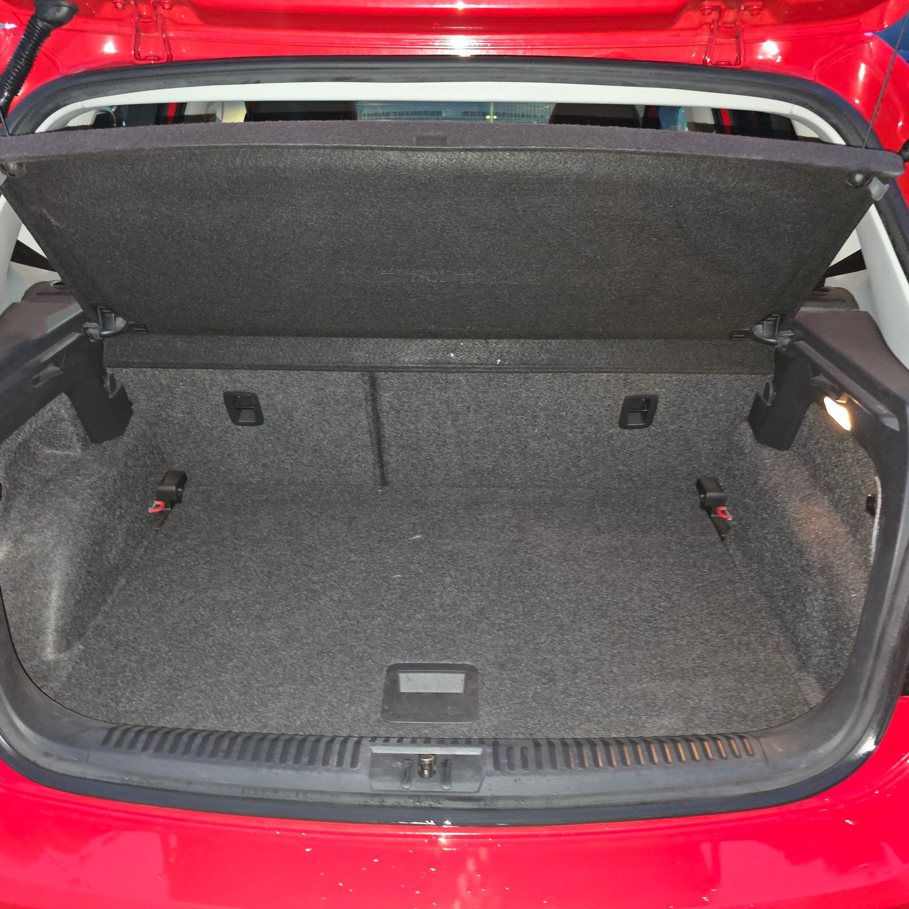 Volkswagen Polo Automatic 2016