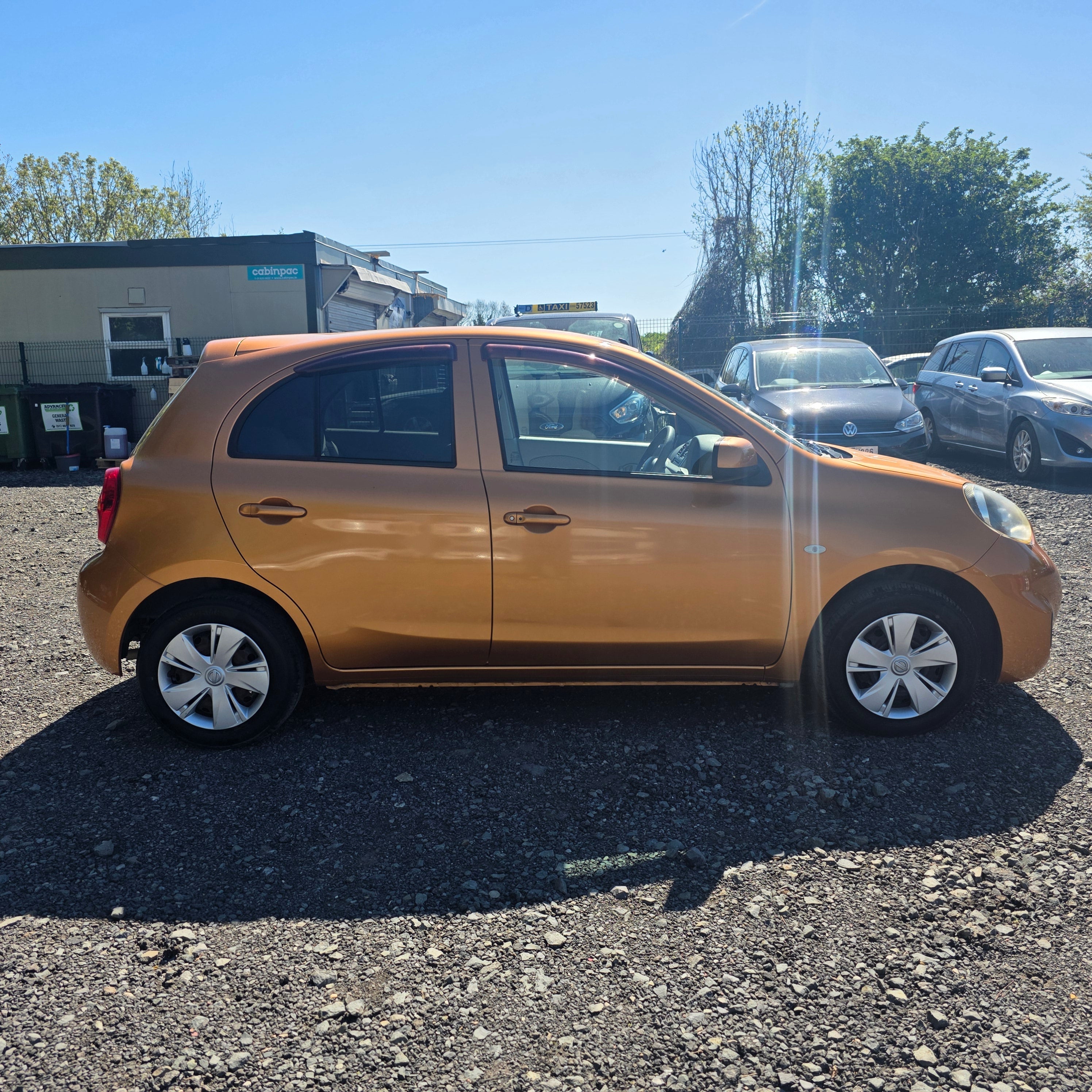 Nissan March Automatic 2014