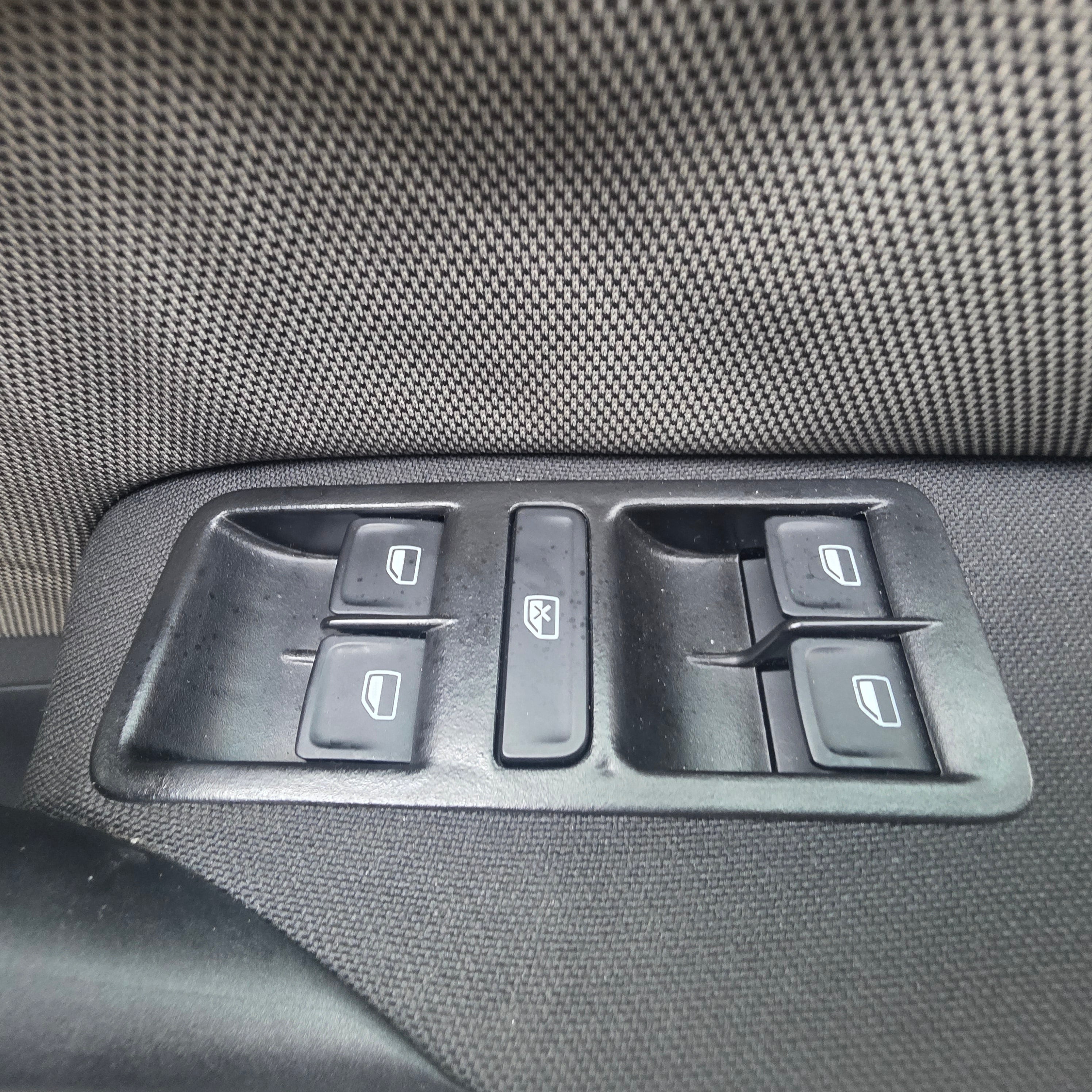 VW Polo Cross Automatic 2016