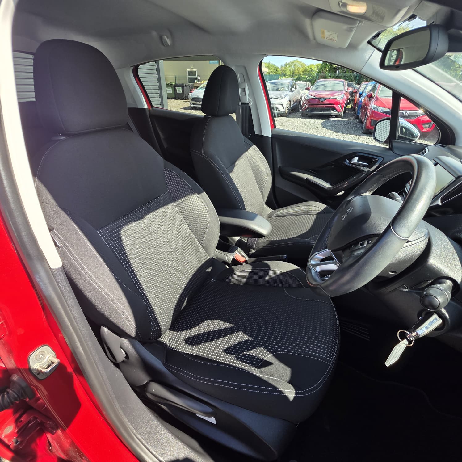 Peugeot 208 Automatic 2017