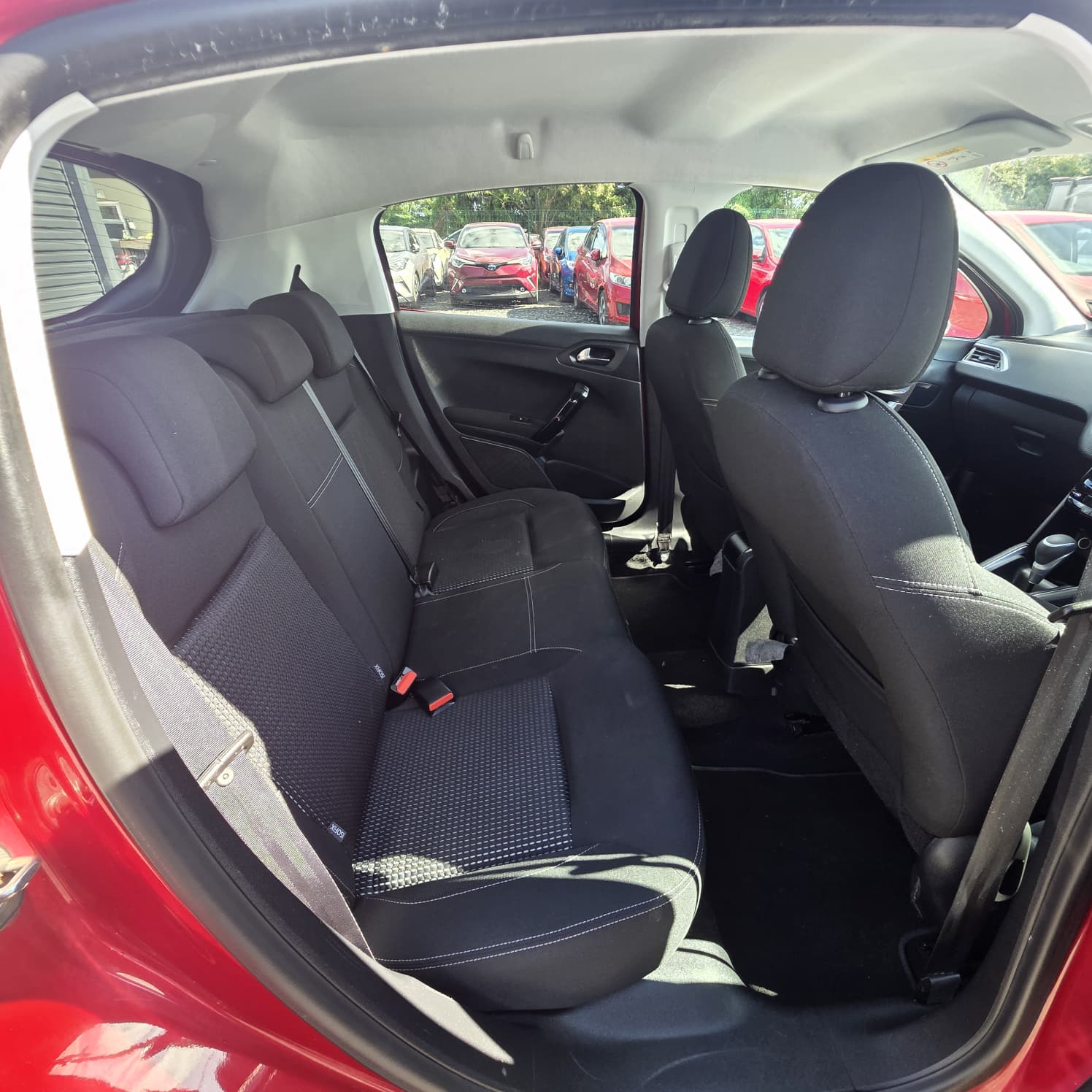 Peugeot 208 Automatic 2017