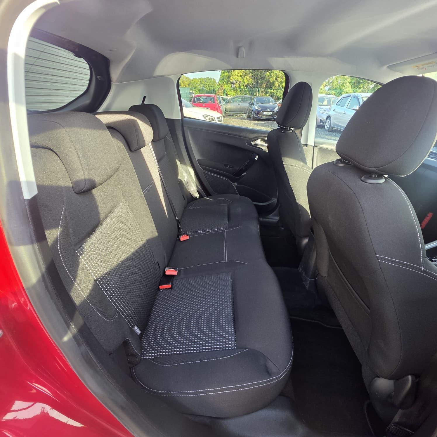 Peugeot 208 Automatic 2018 Low Miles