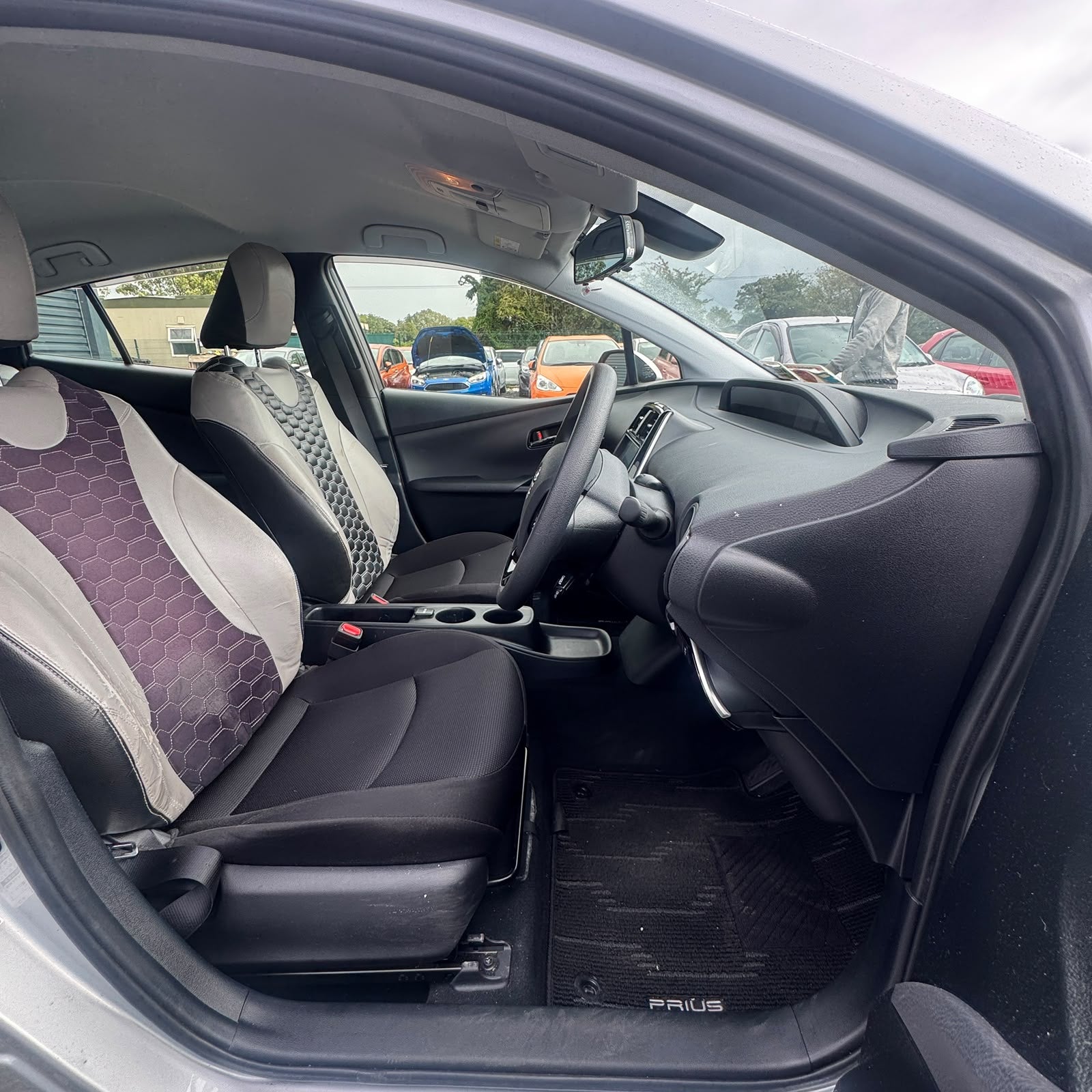 Toyota Prius 2022 Automatic