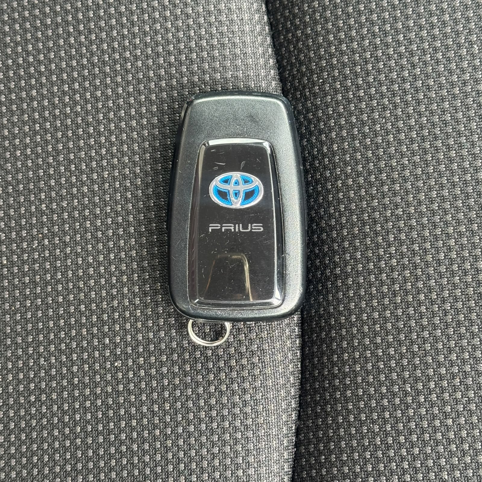 Toyota Prius 2022 Automatic