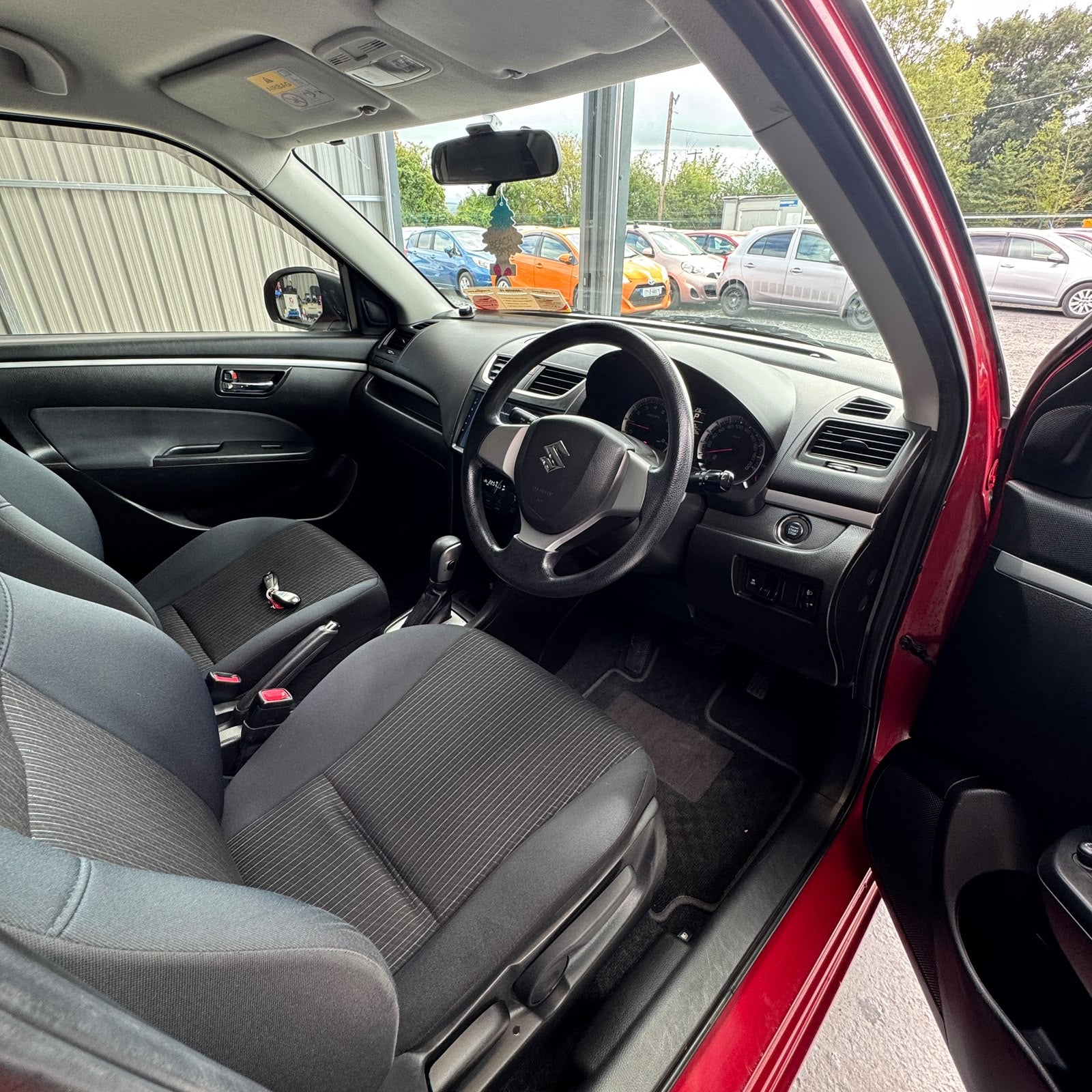 Suzuki Swift 2015 Automatic