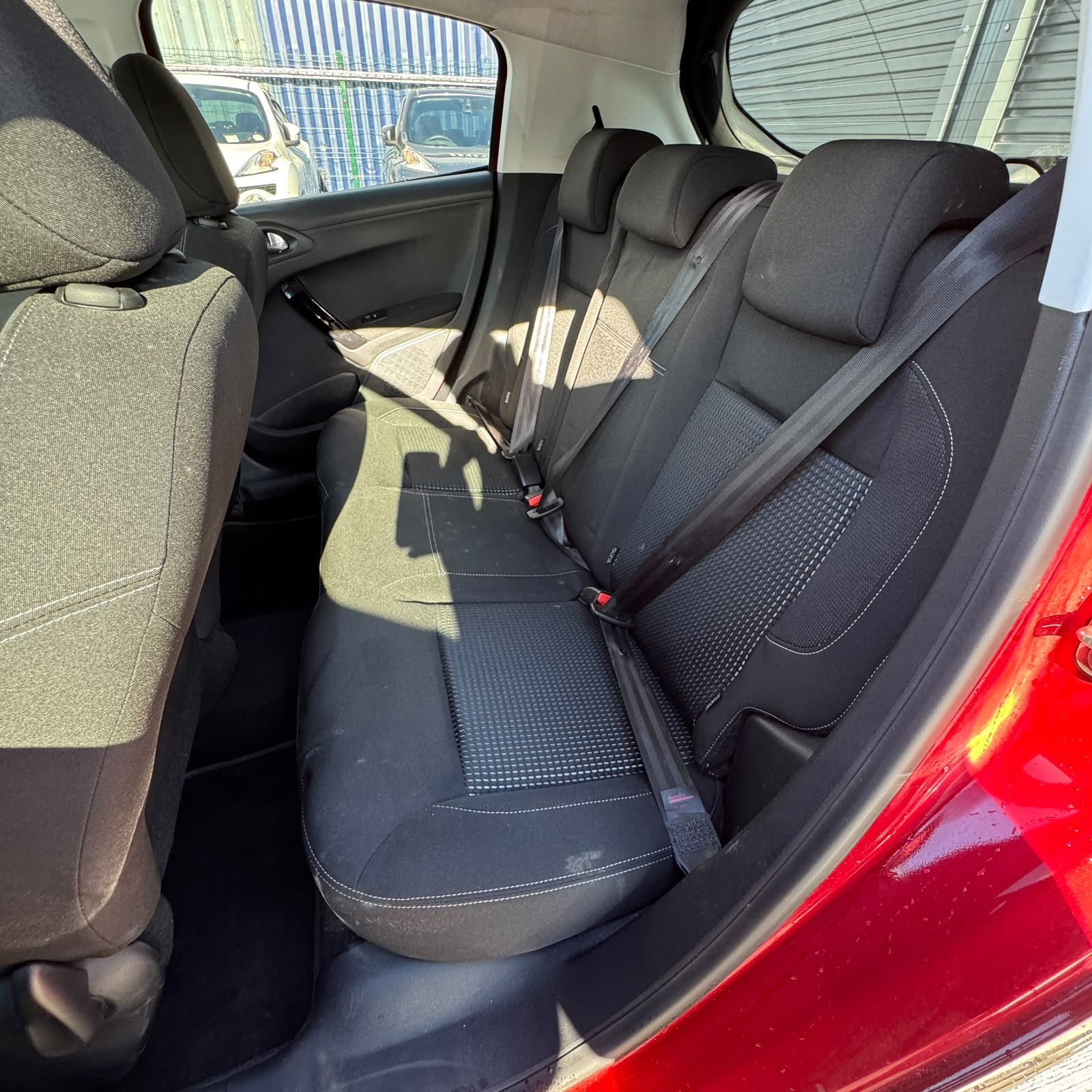 Peugeot 208 Automatic 2017 Panoramic Sunroof