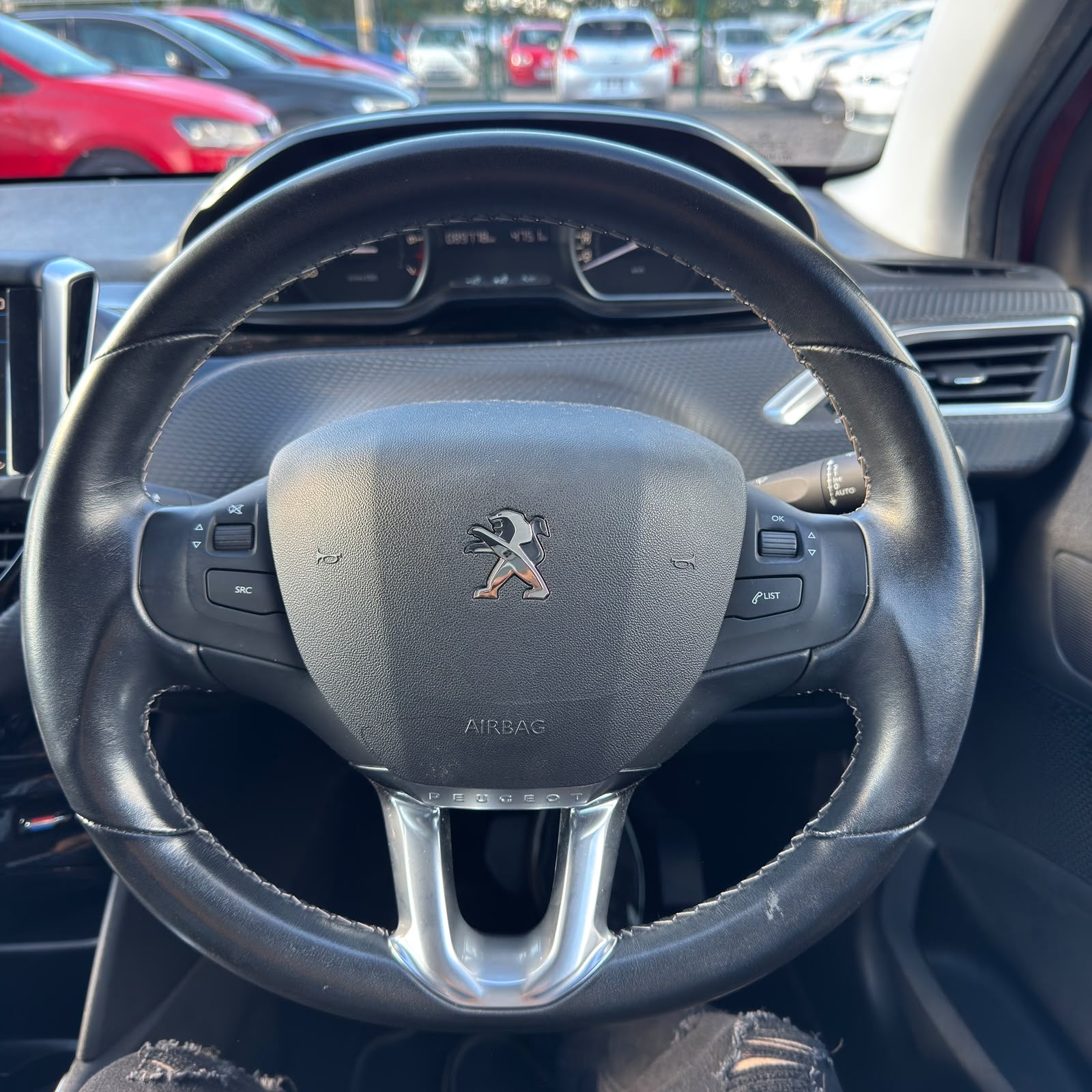 Peugeot 208 Automatic 2017 Panoramic Sunroof