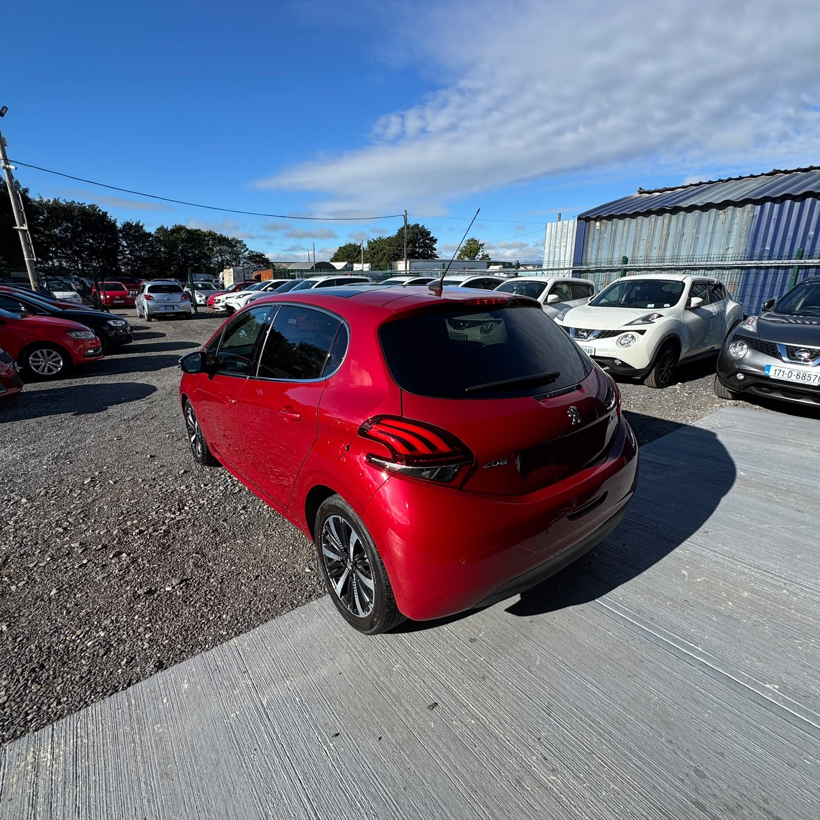Peugeot 208 Automatic 2017 Panoramic Sunroof