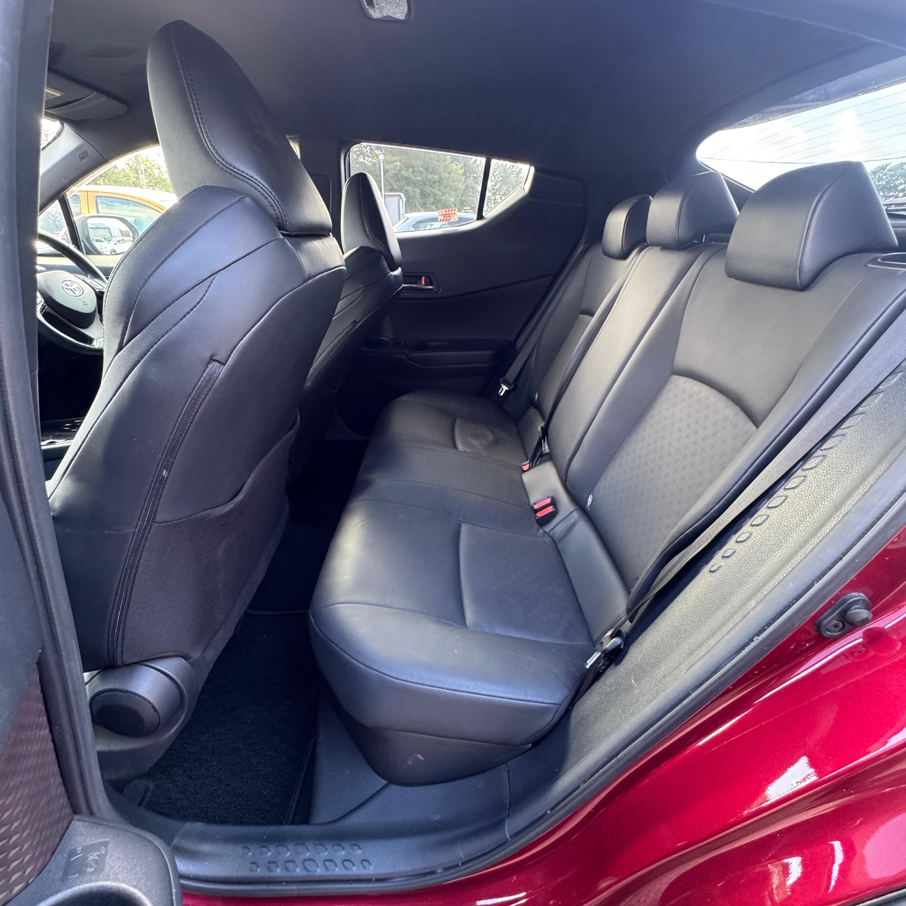 Toyota CH-R Automatic 2017