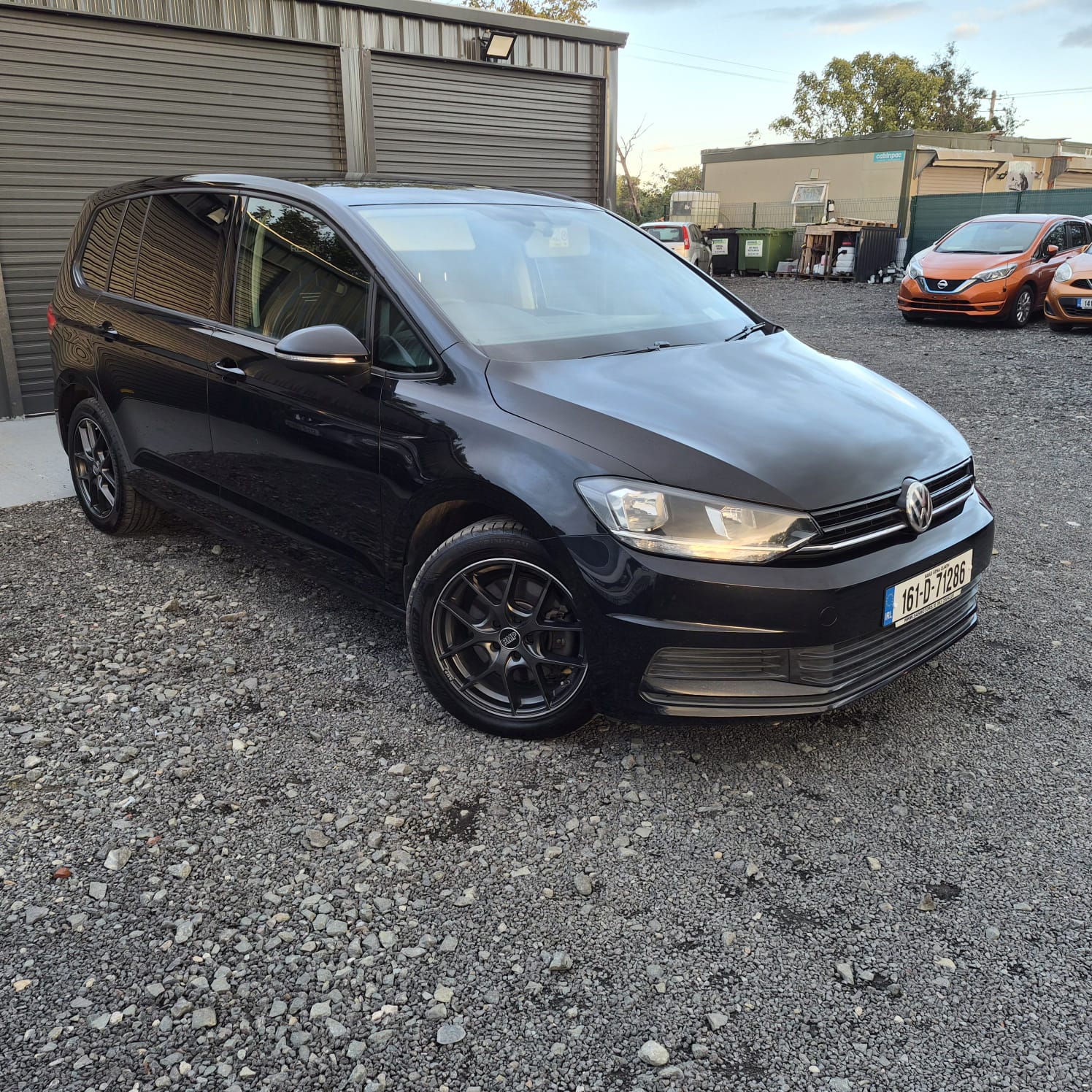 VW Touran Automatic 2016