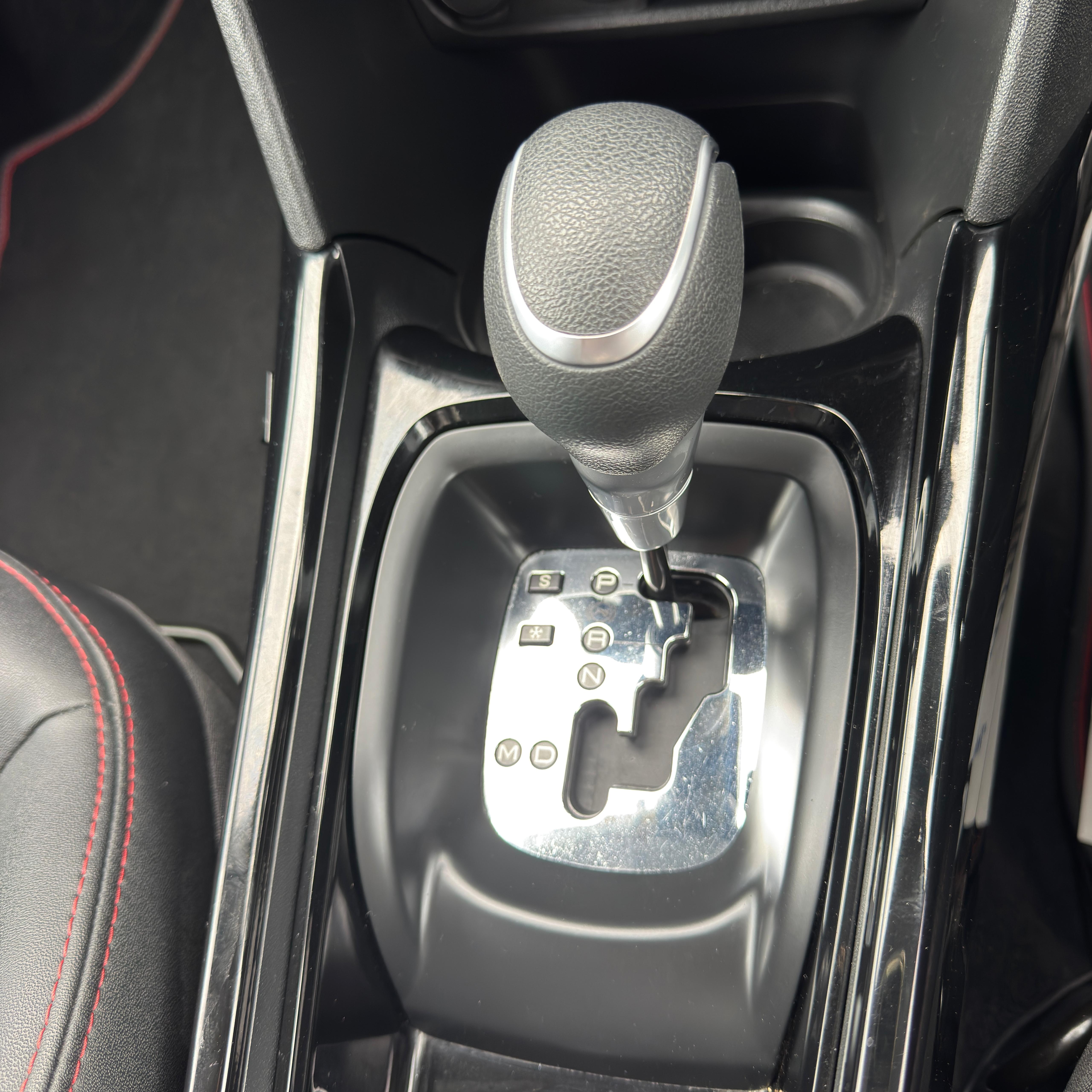 Peugeot 2008 GT-LINE Automatic 2018
