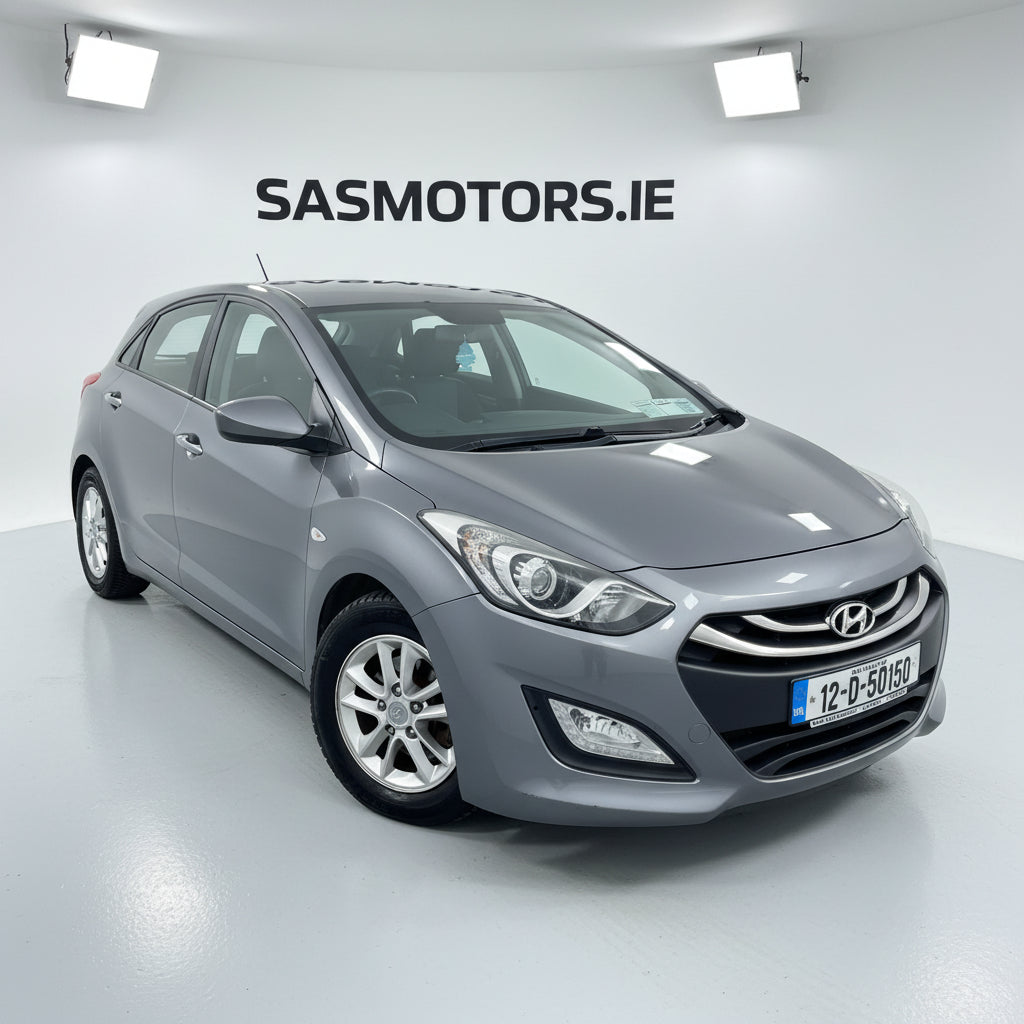 Hyundai i30 2012 Manual