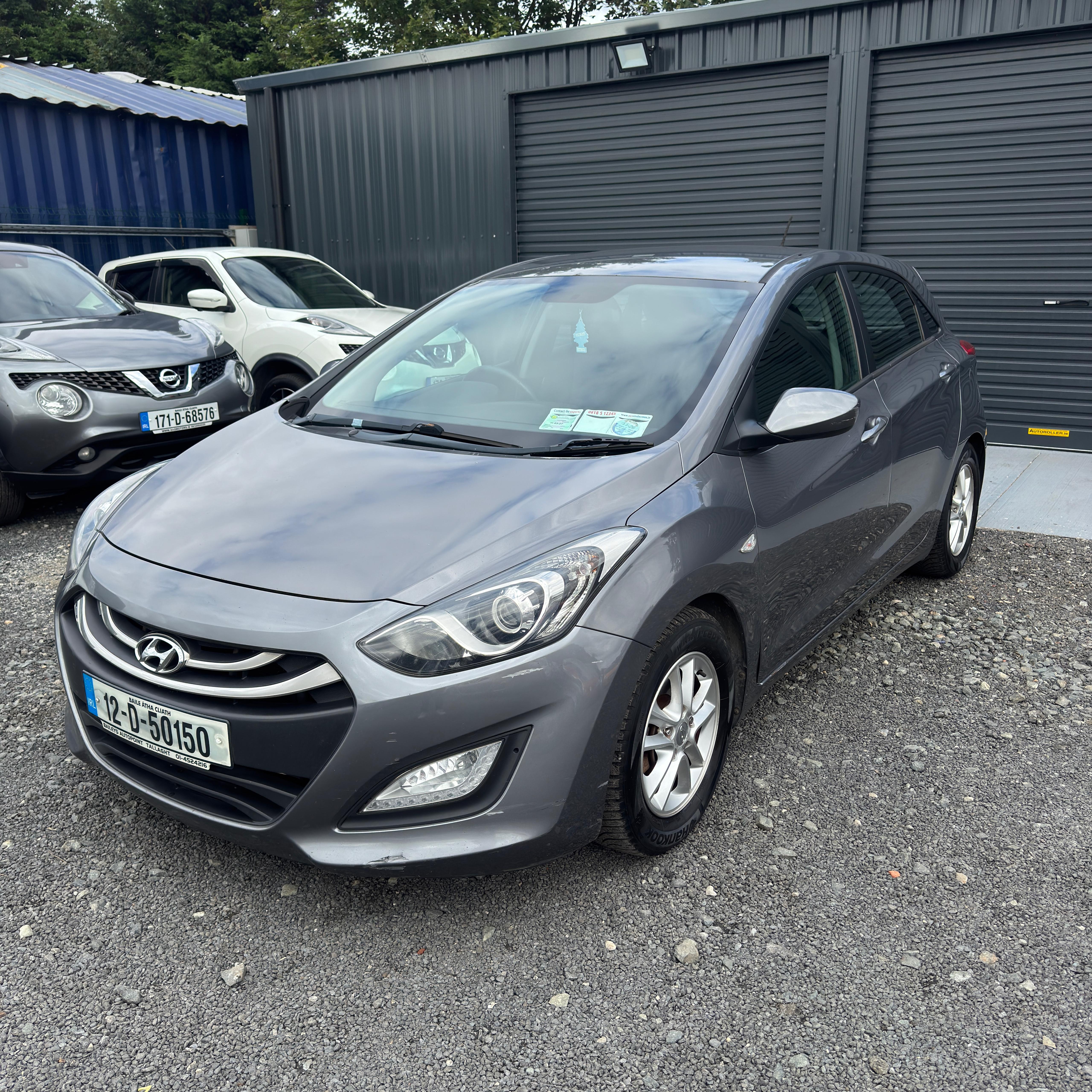 Hyundai i30 2012 Manual