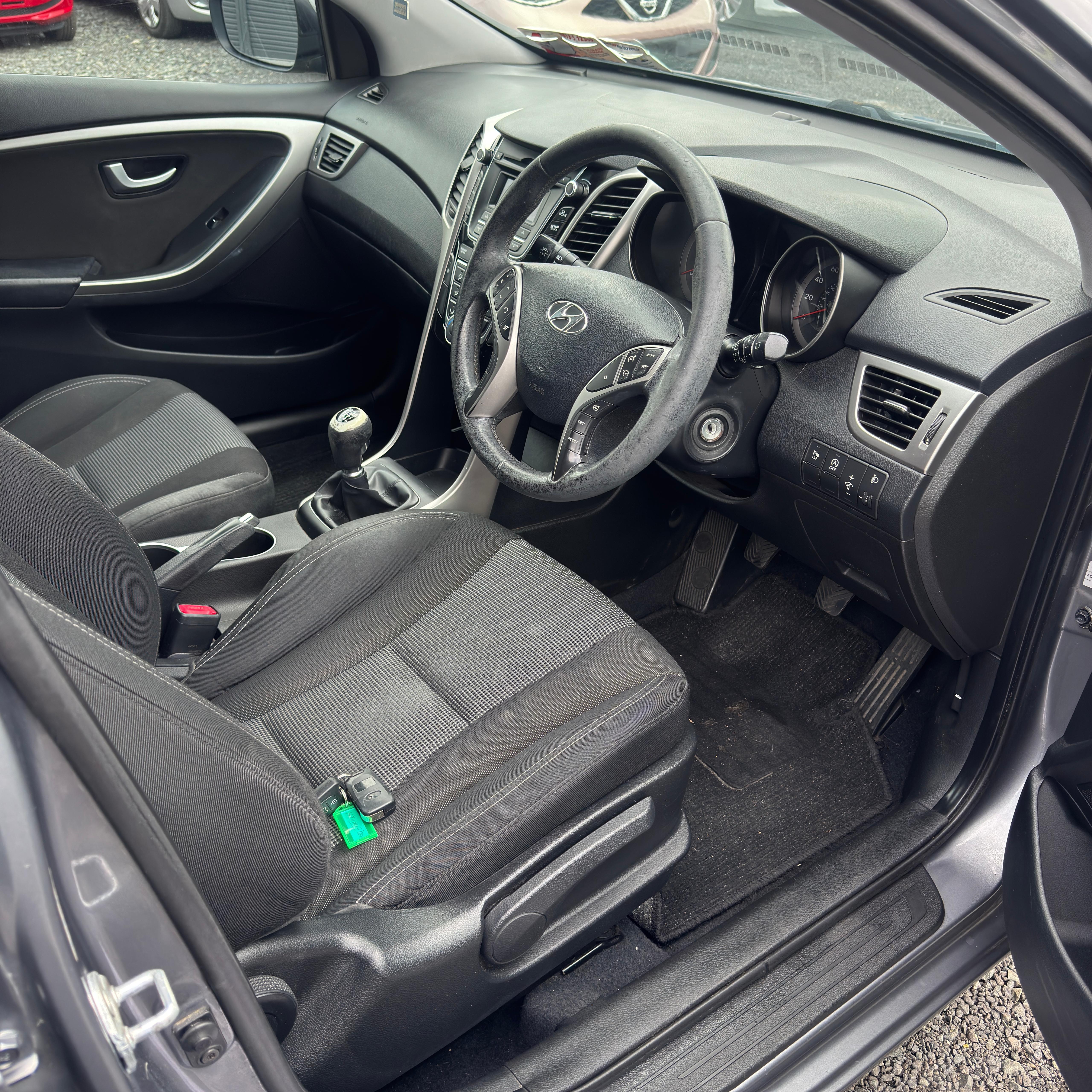 Hyundai i30 2012 Manual