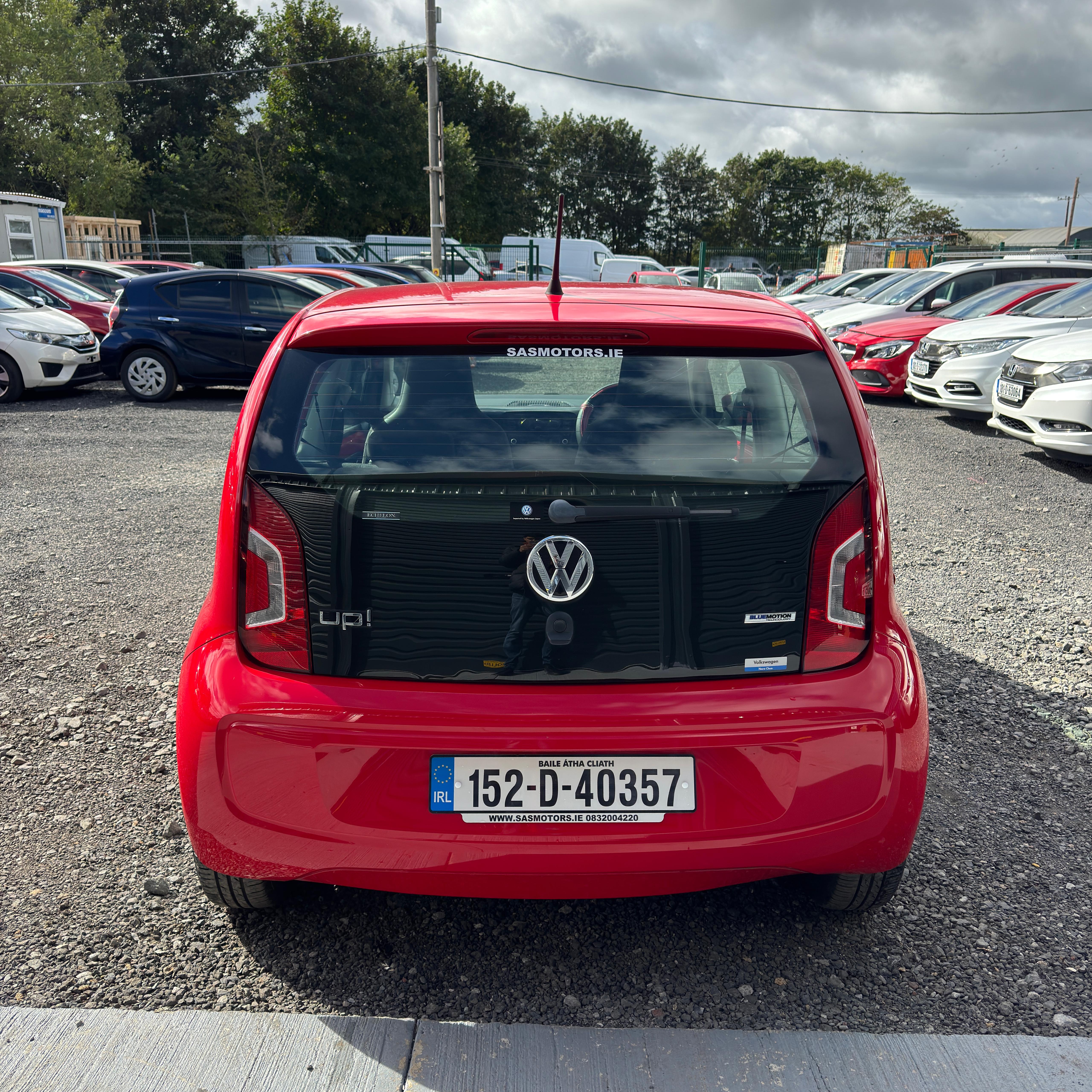 Volkswagen UP! Automatic 2015