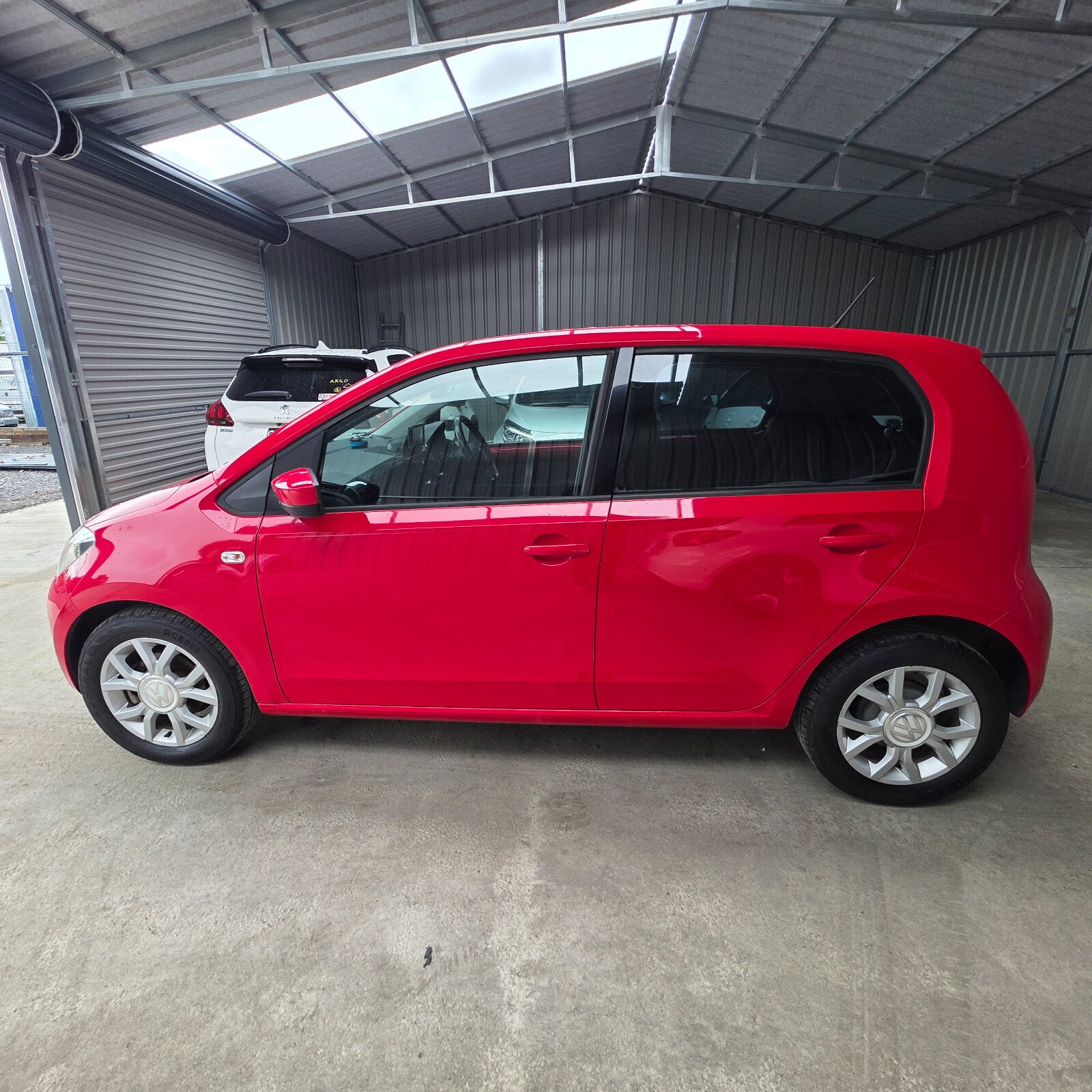 Volkswagen Up 2015 Automatic