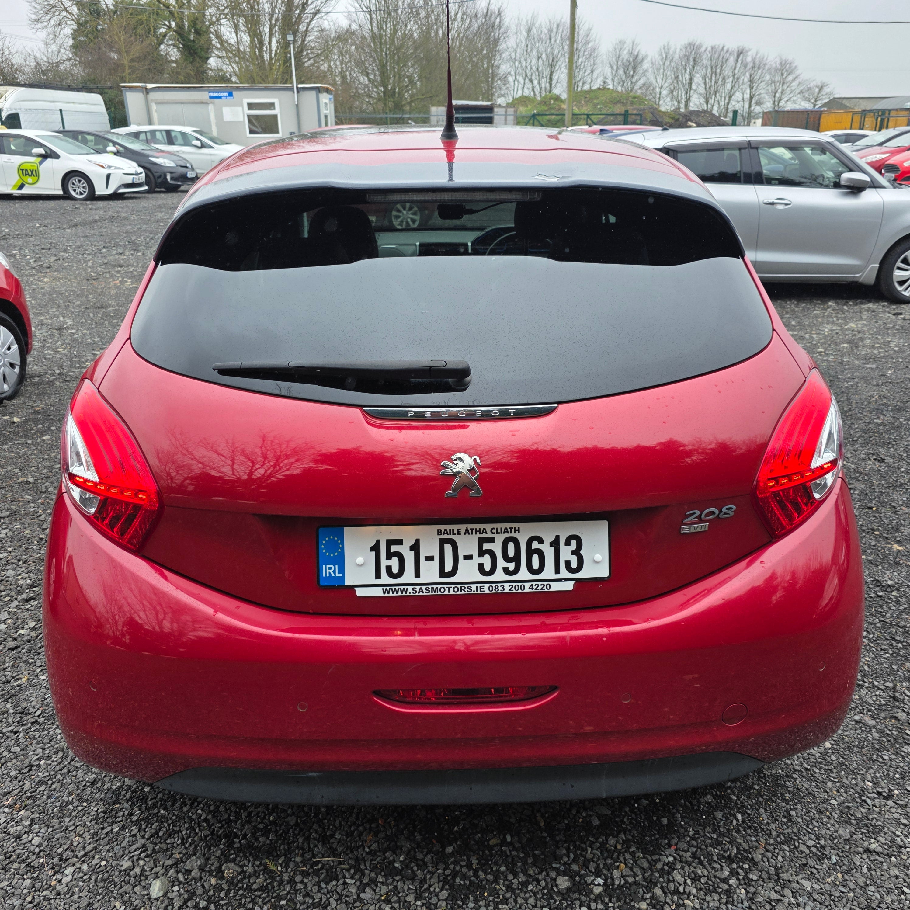 Peugeot 208 Automatic 2015 Low Miles