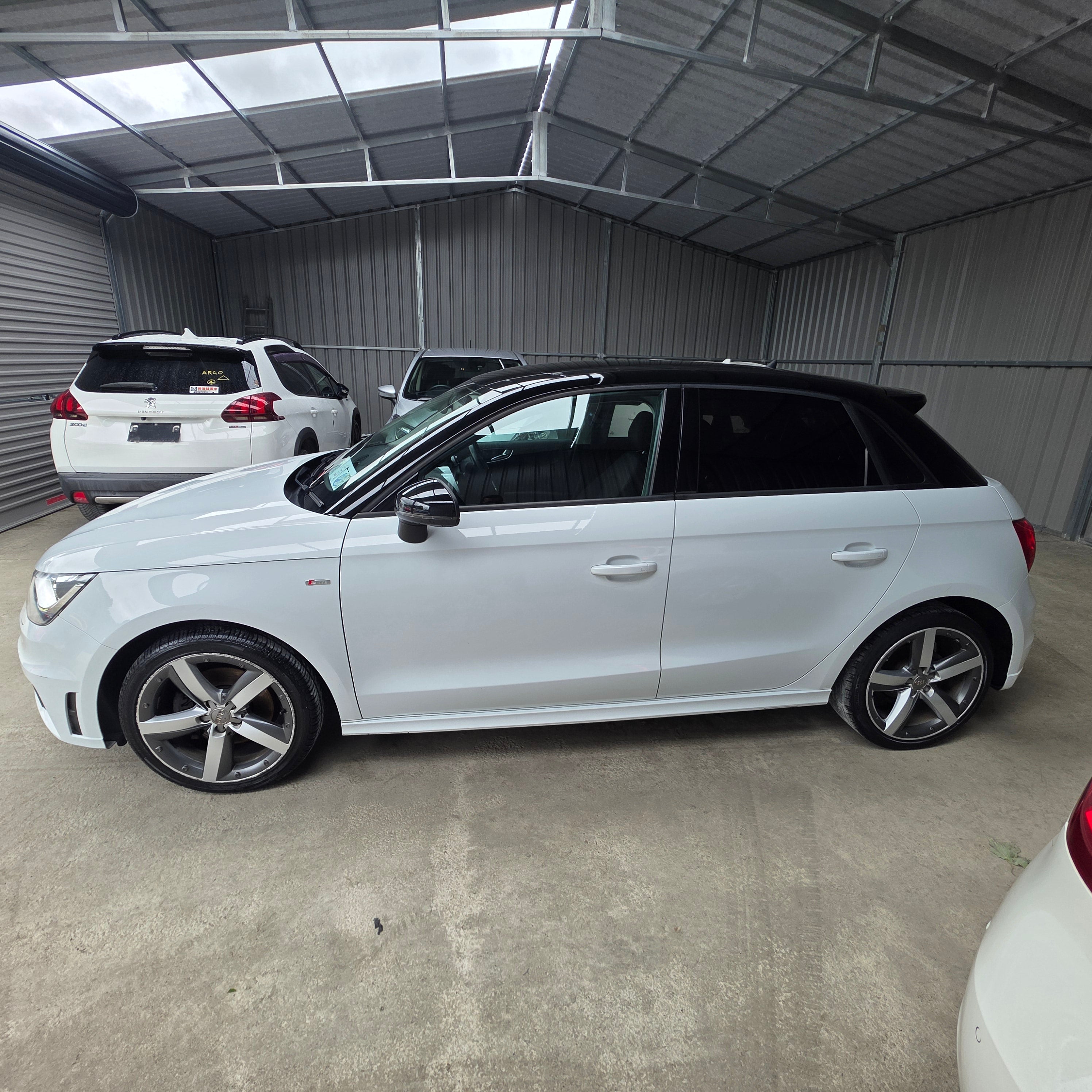 Audi A1 Automatic 2015 SB Line