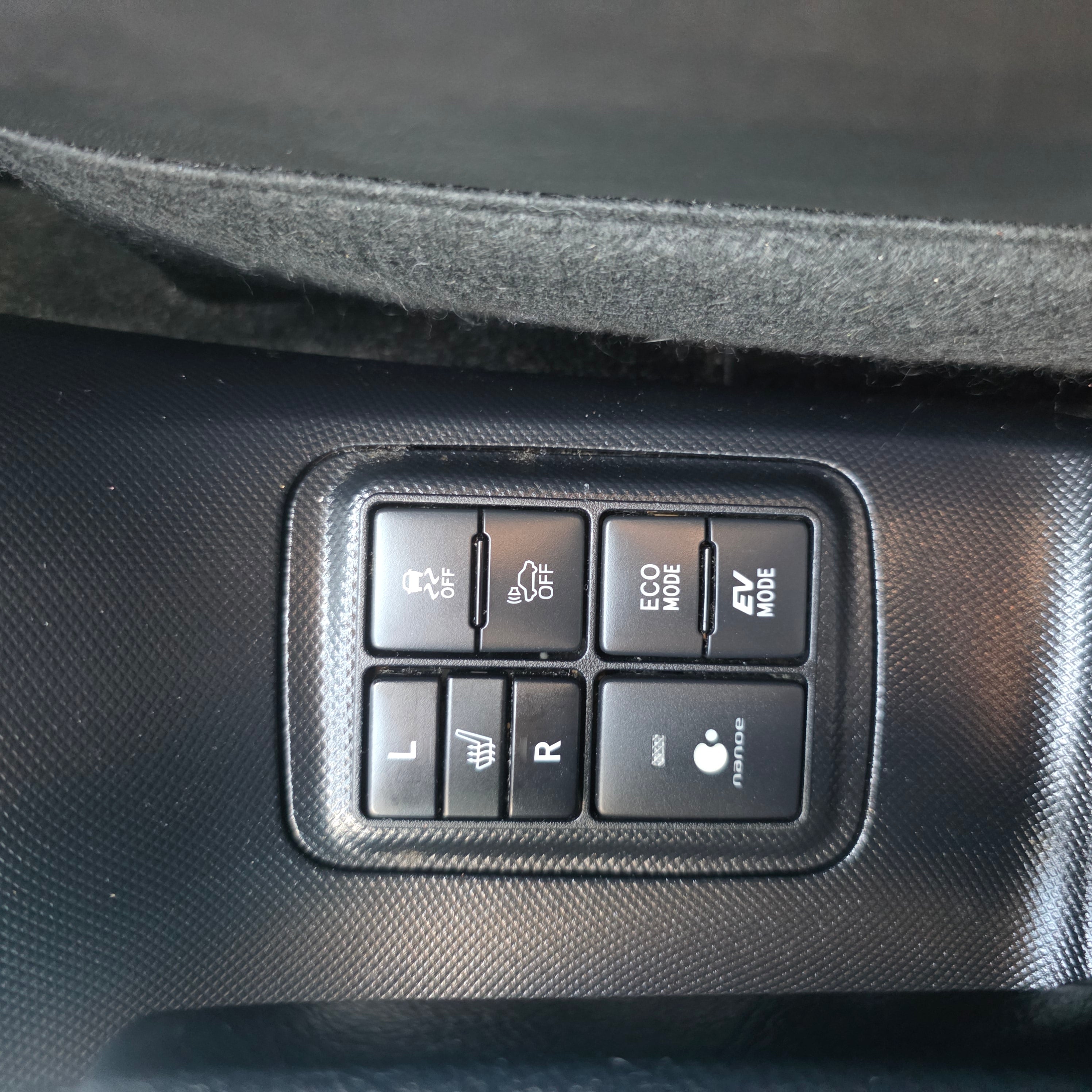 Toyota Aqua Automatic Hybrid 2017