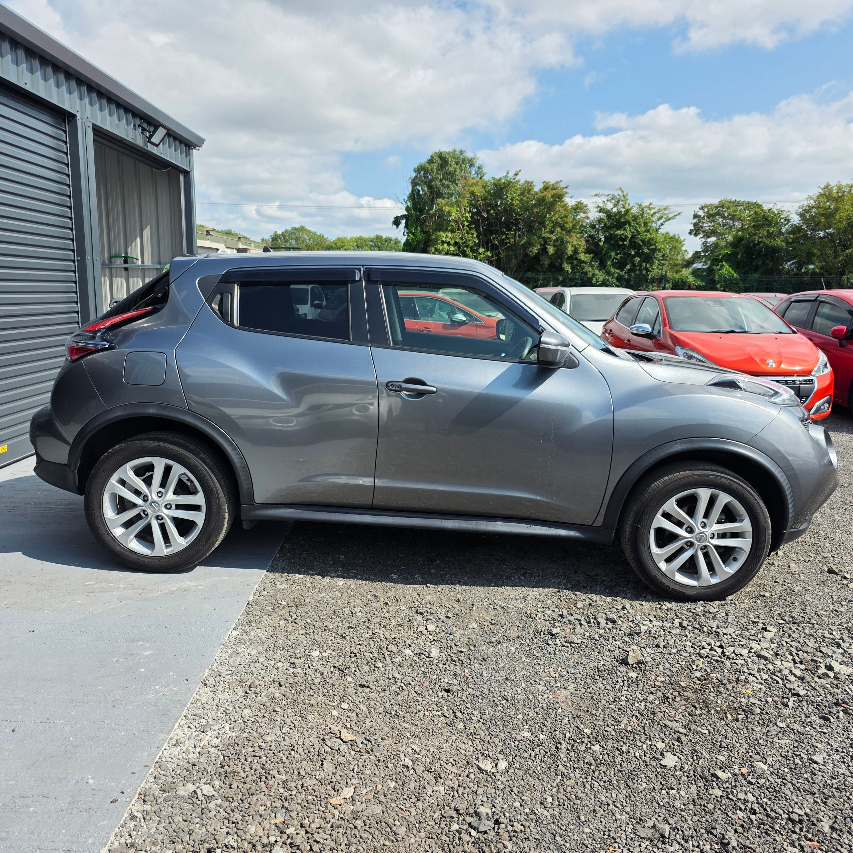 Nissan Juke Automatic 2017 Low Miles