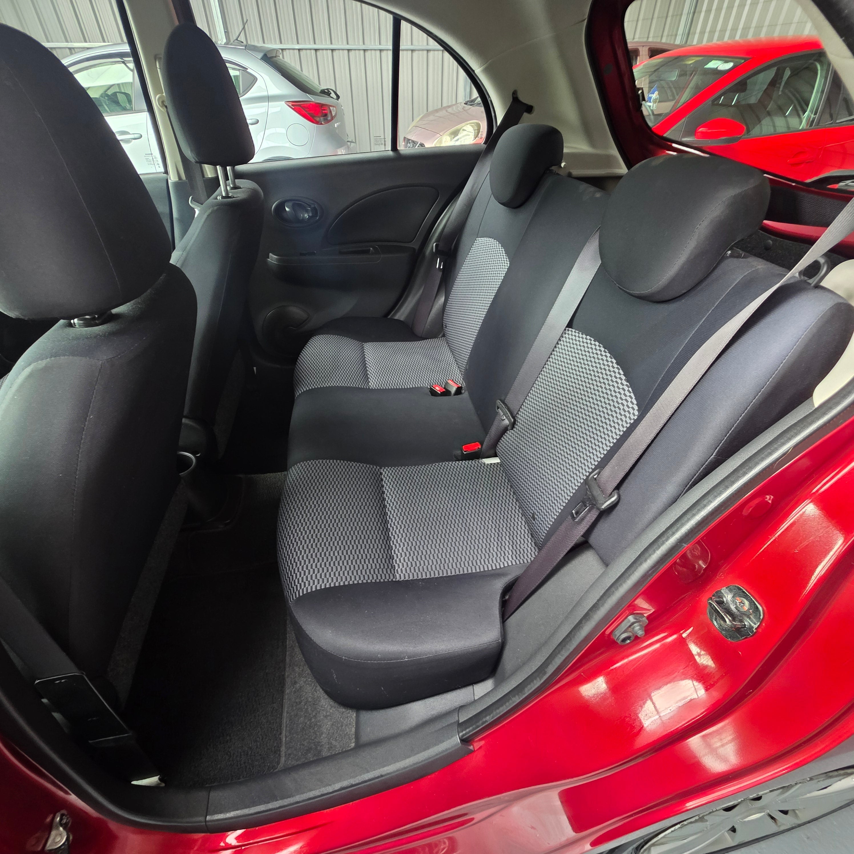 Nissan March Automatic 2014