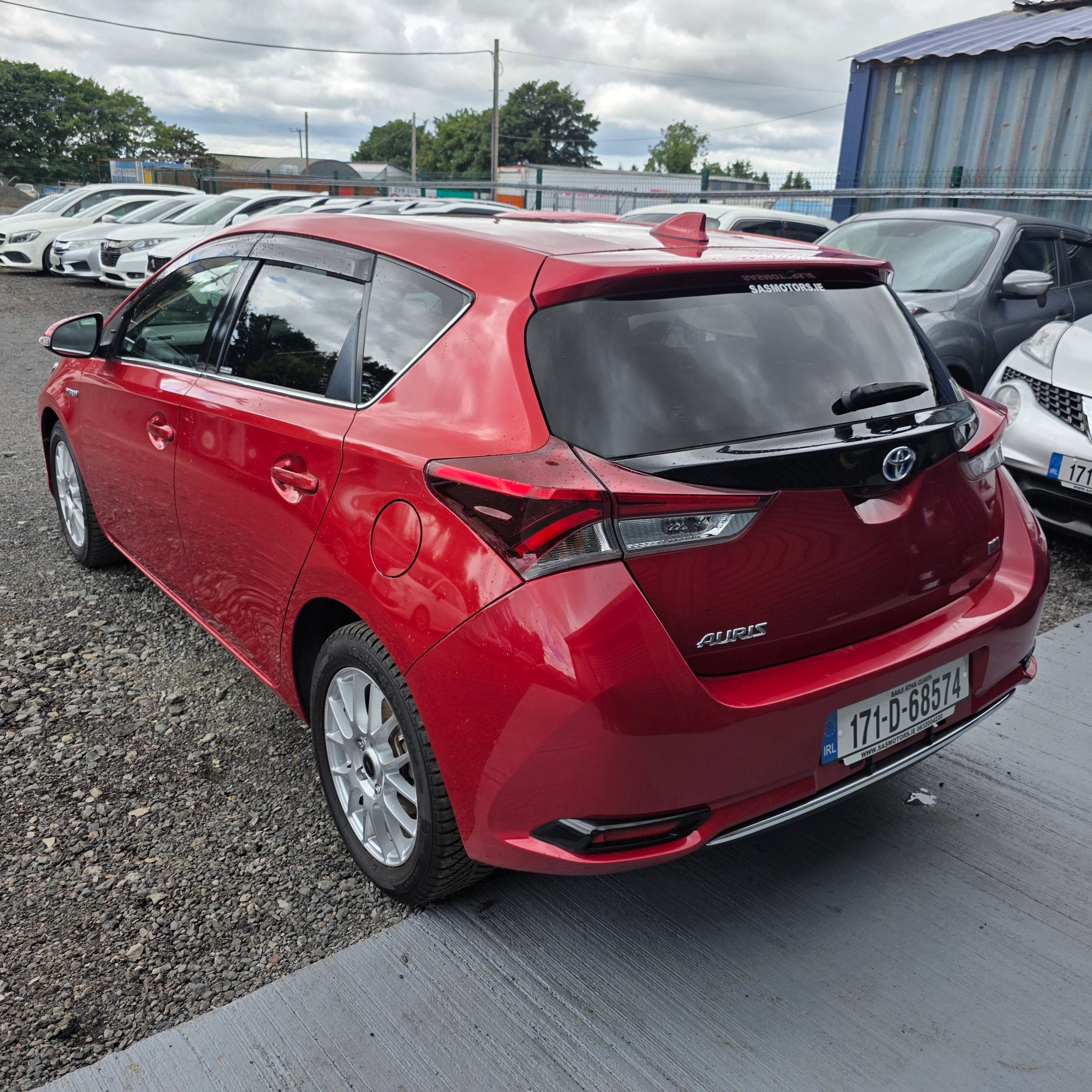 Toyota Auris Hybrid Automatic 2017 Low Miles