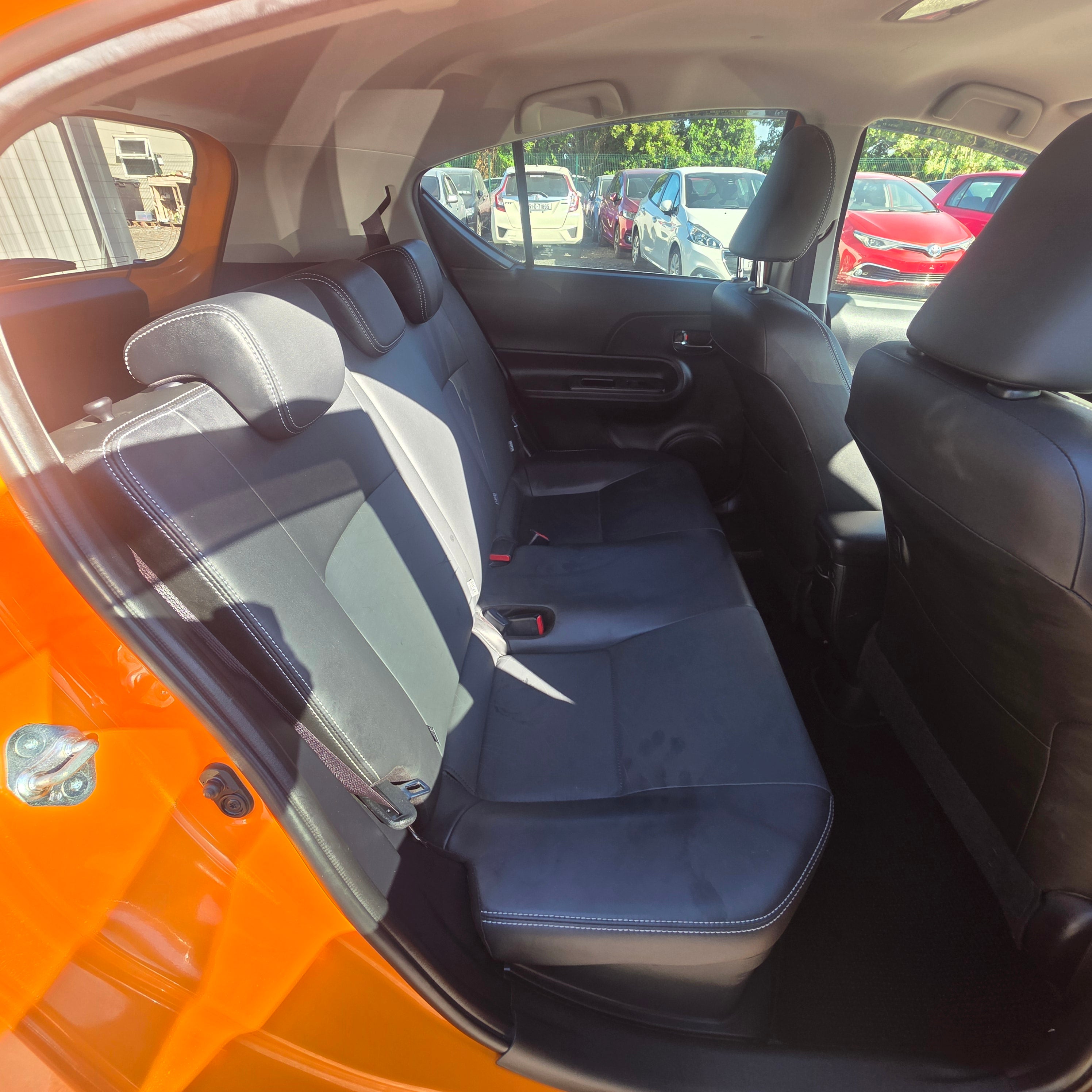 Toyota Aqua Automatic Hybrid 2017